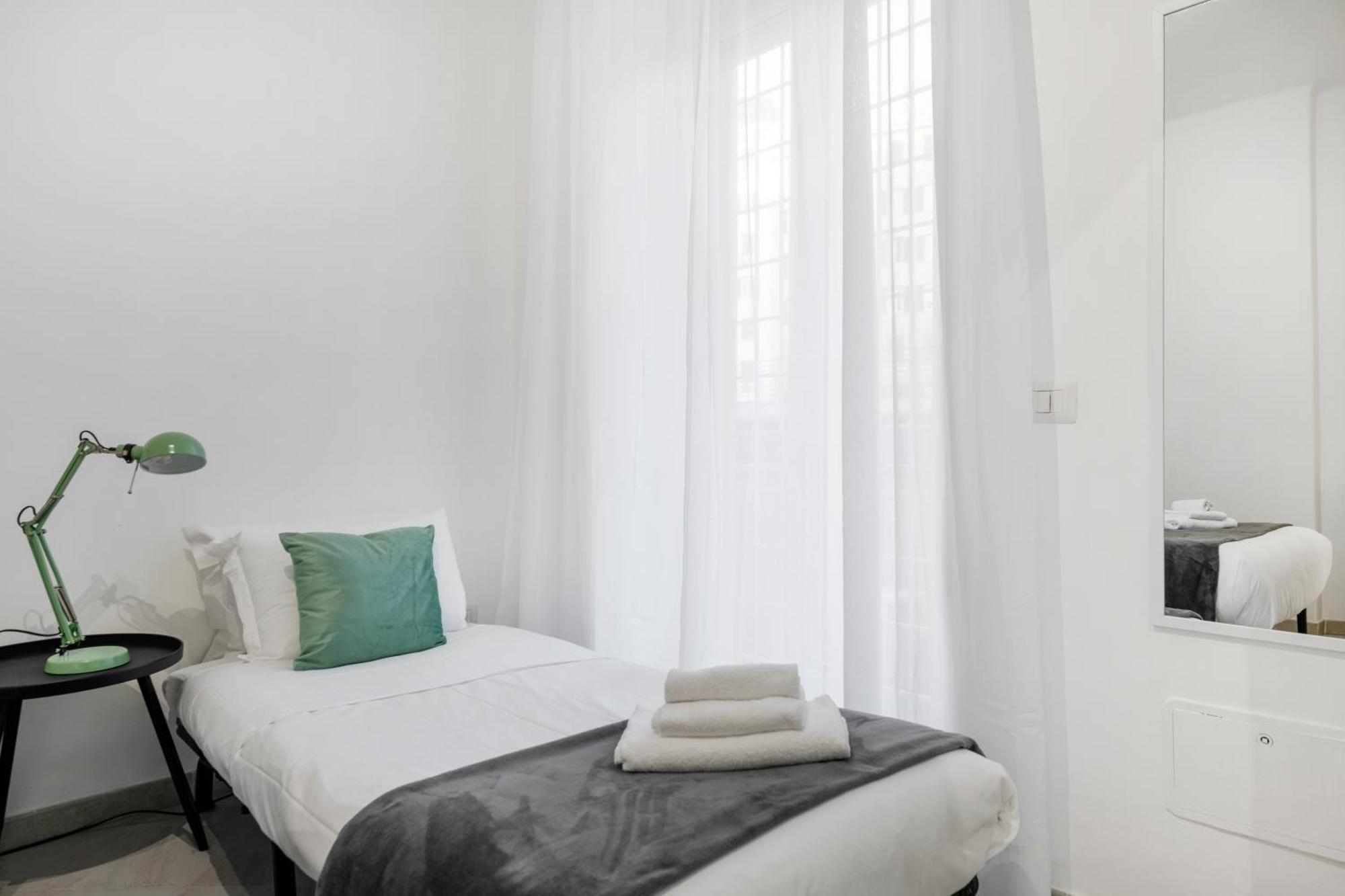 White Flat San Lorenzo *