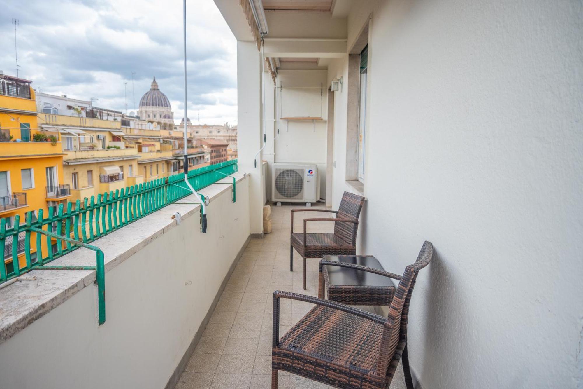 Apartment Families Rome