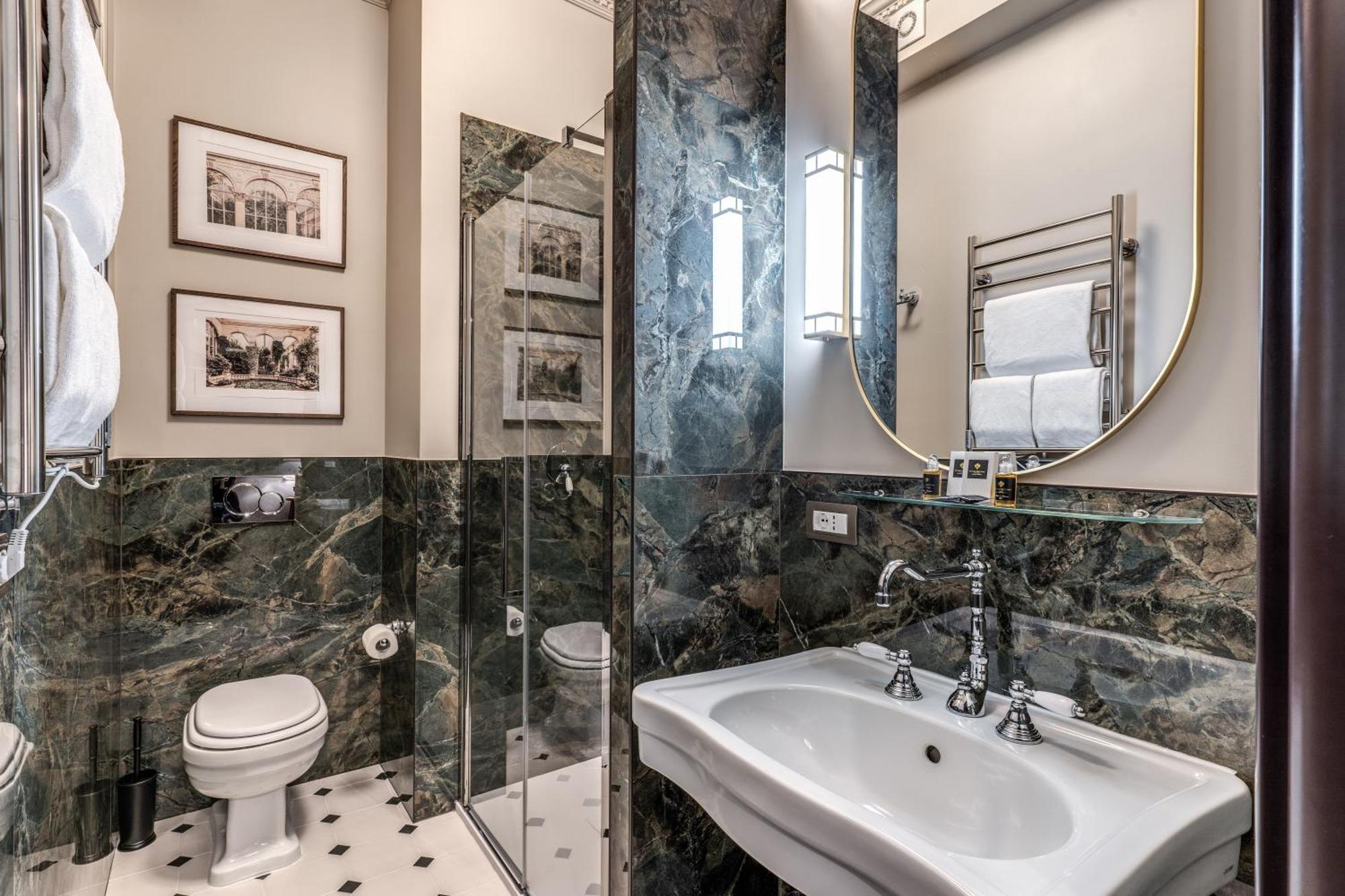 Antica Residenza Del Corso Guest house