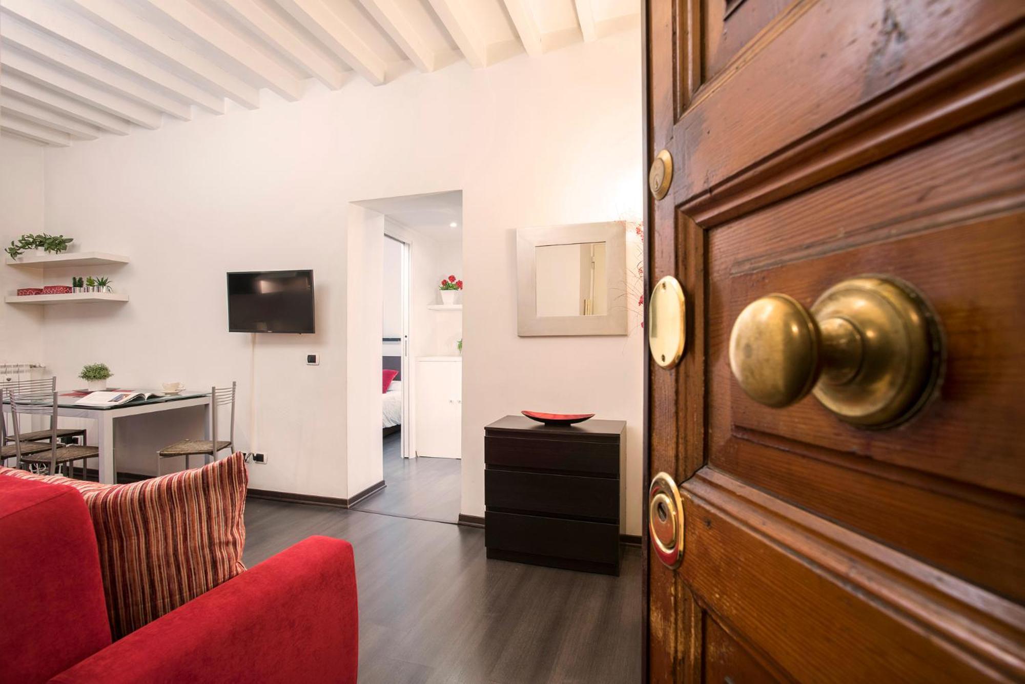 Apartment Minerva Rome
