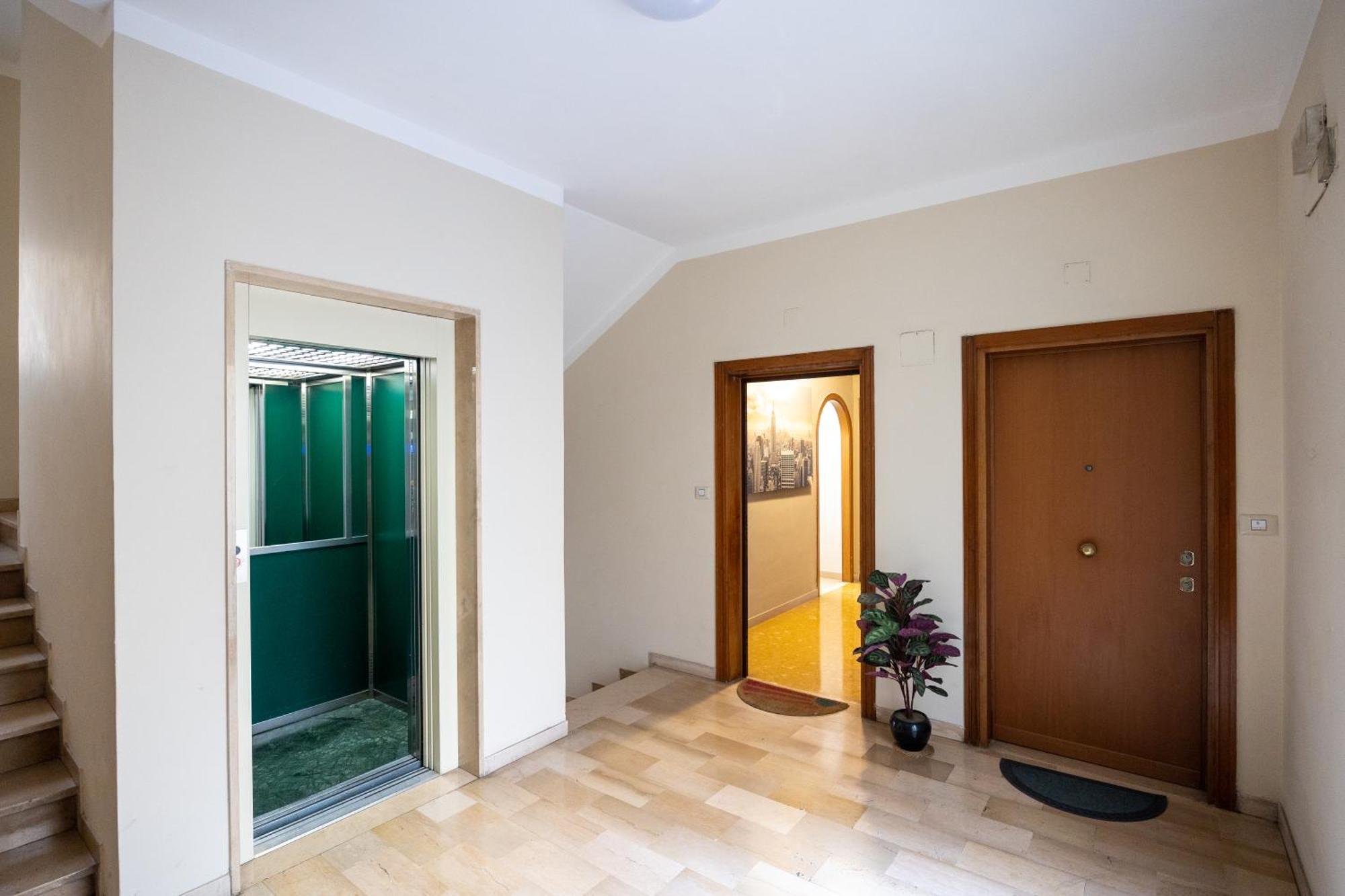 Appartement Big Air Conditioning Wifi Netflix 90 Mq