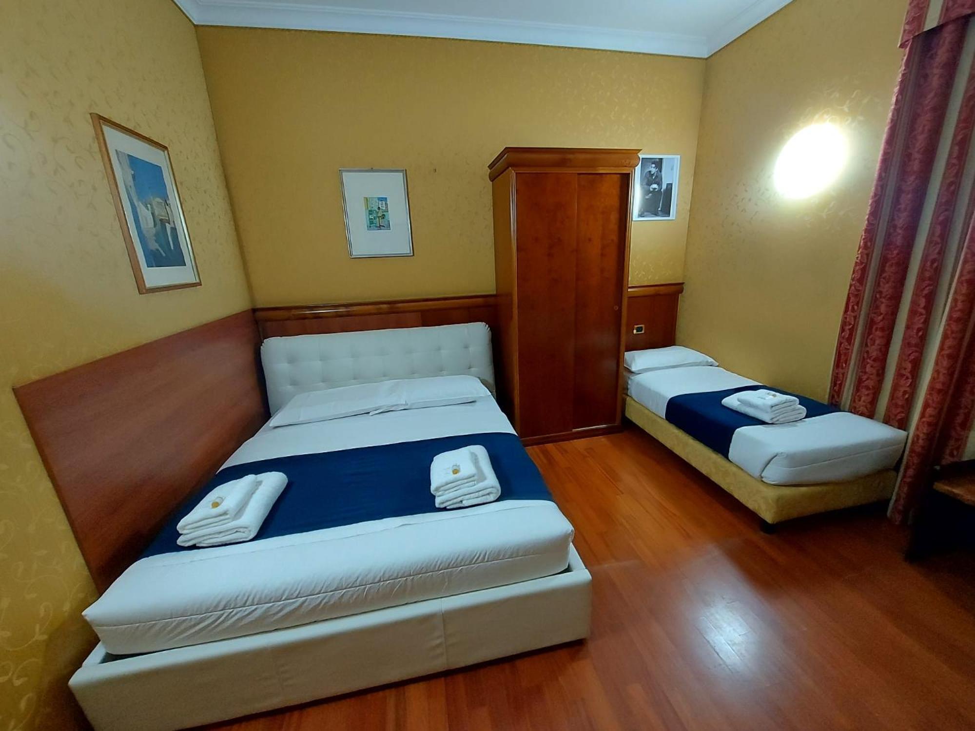 Hotel Positano 2 2*