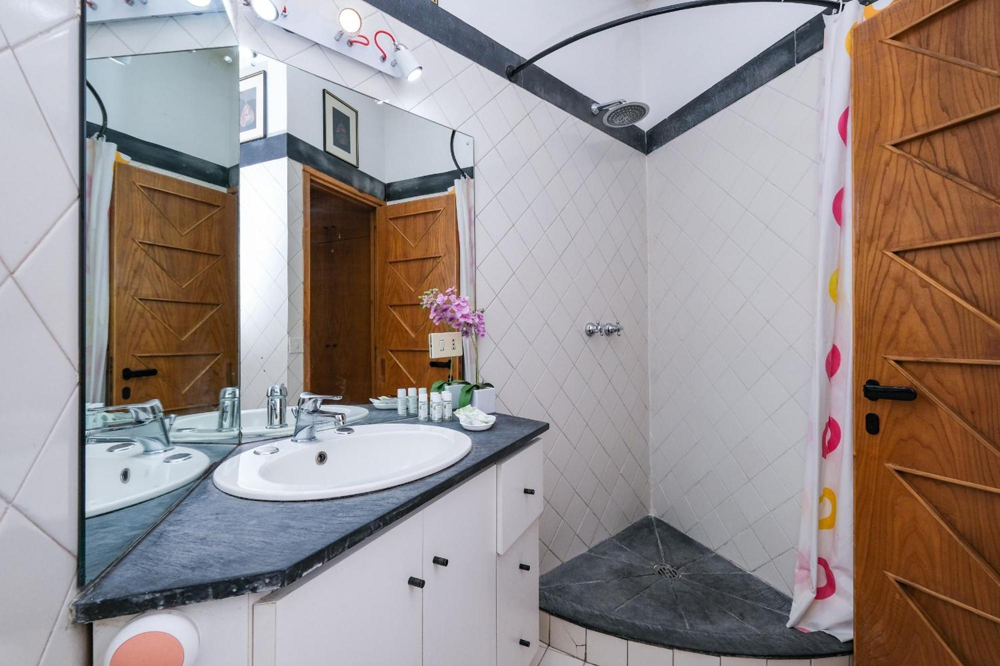 Trastevere Characteristic Apartment Rome