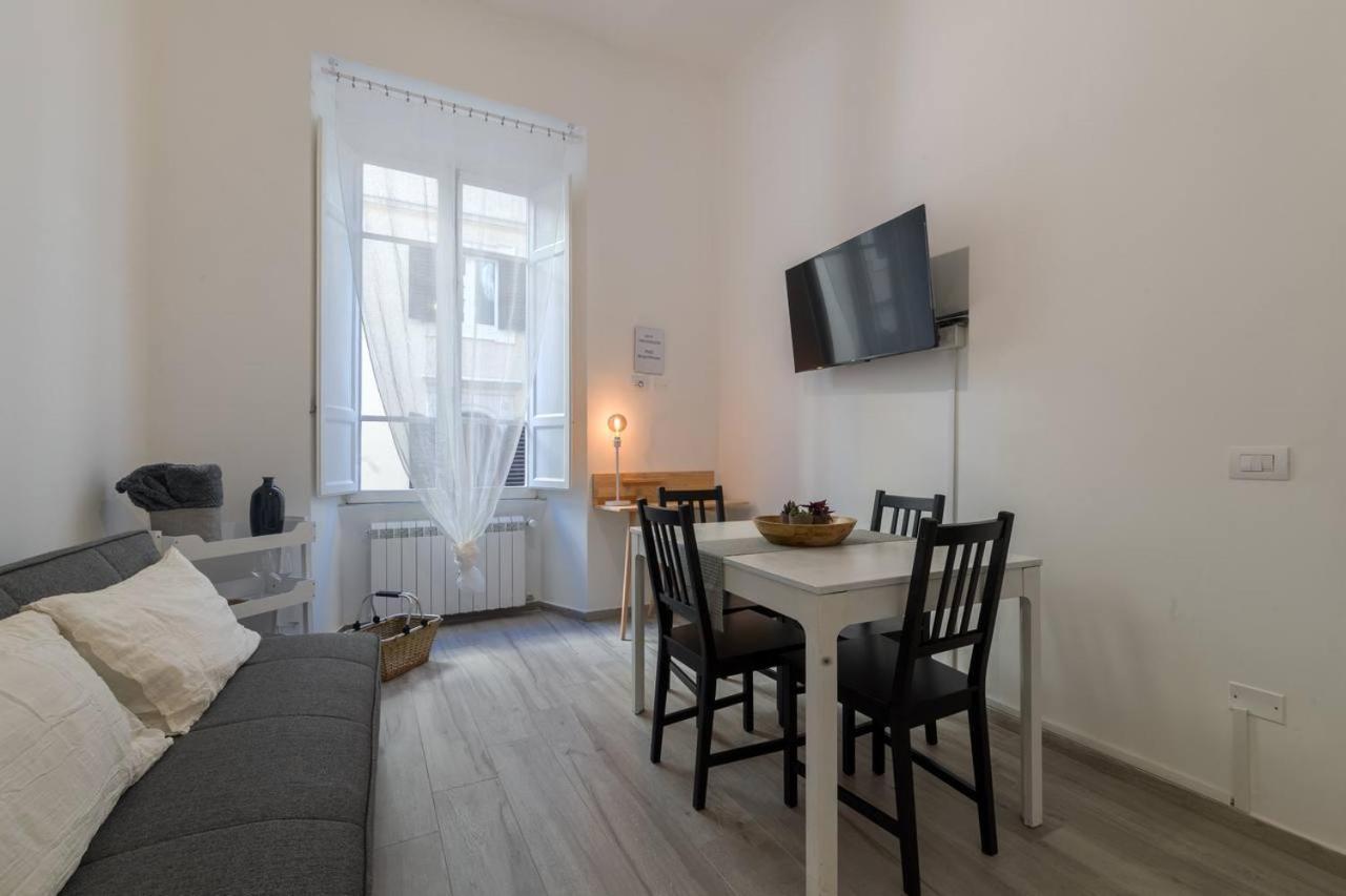 Apartment Borgovi House Rome