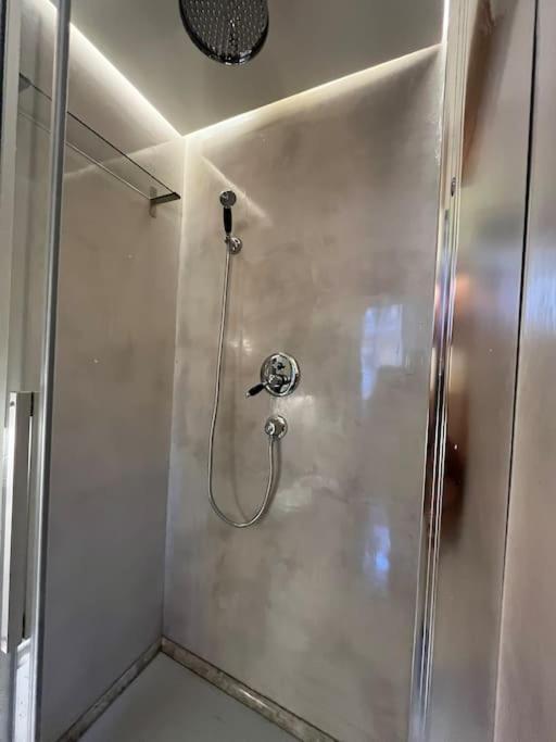 Boutique Signature In The Heart Of Ancient Rome