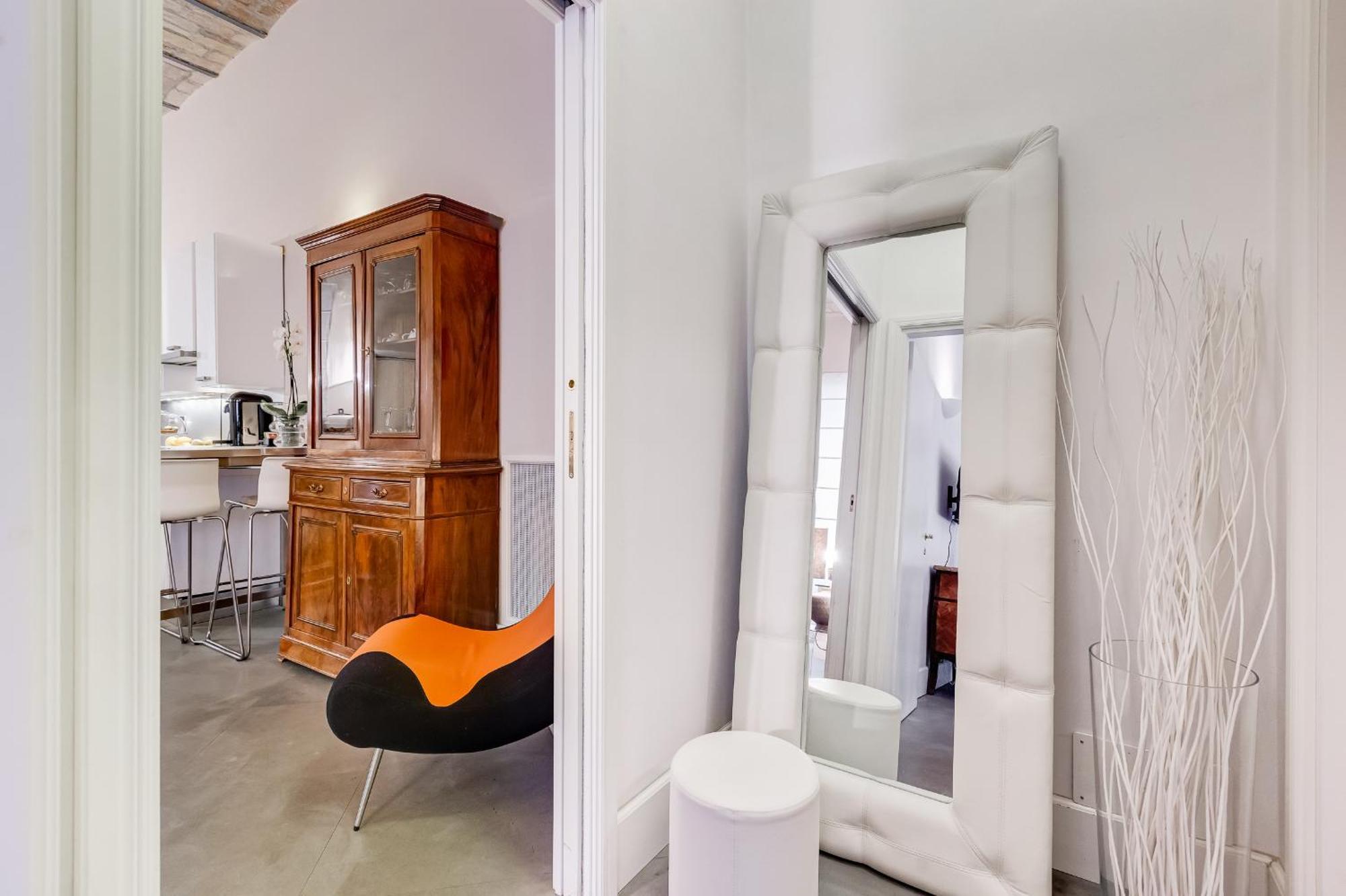 New Barberini Area Appartement