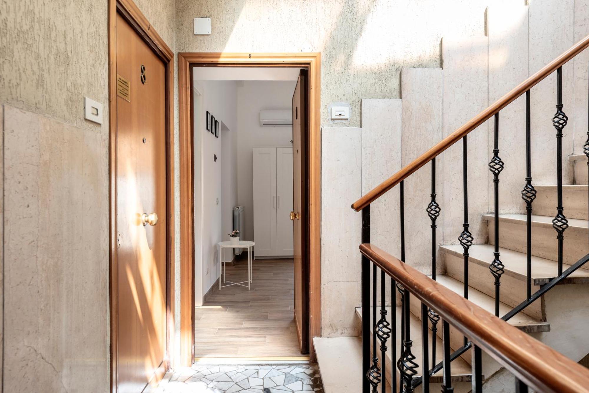 Comfortable Apartment *