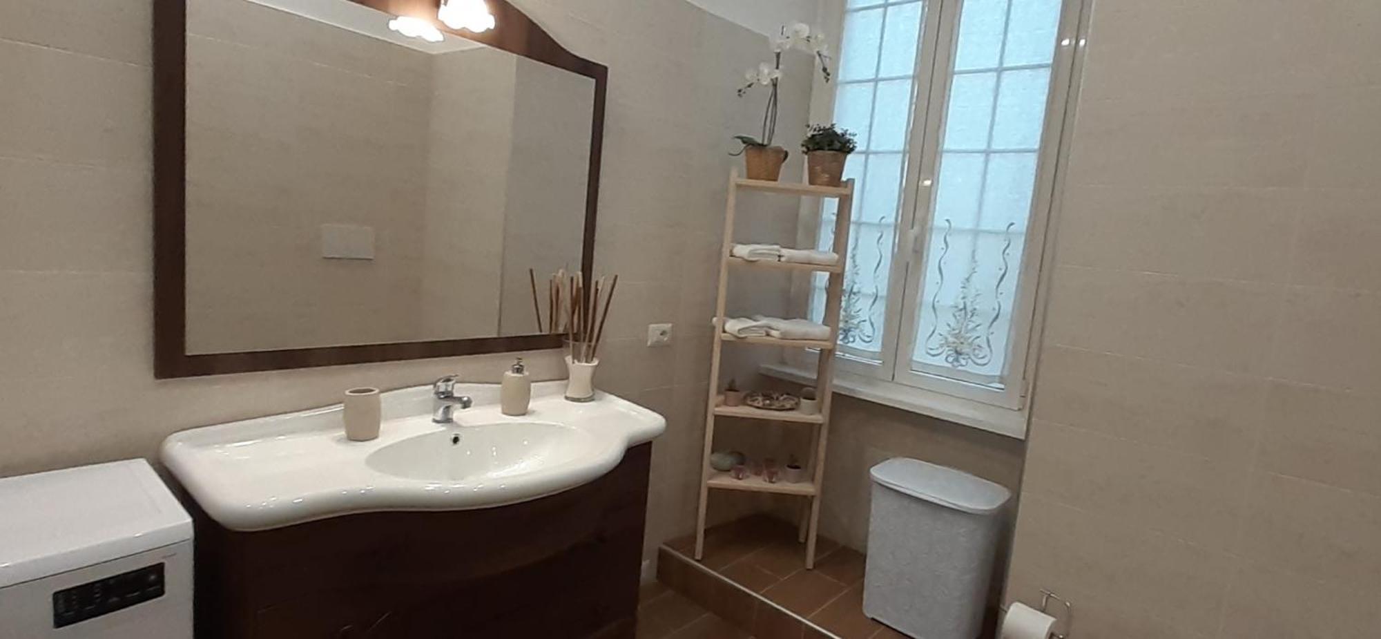 Apartment Pini Di Roma-new And Cozy In Center- Metro A 