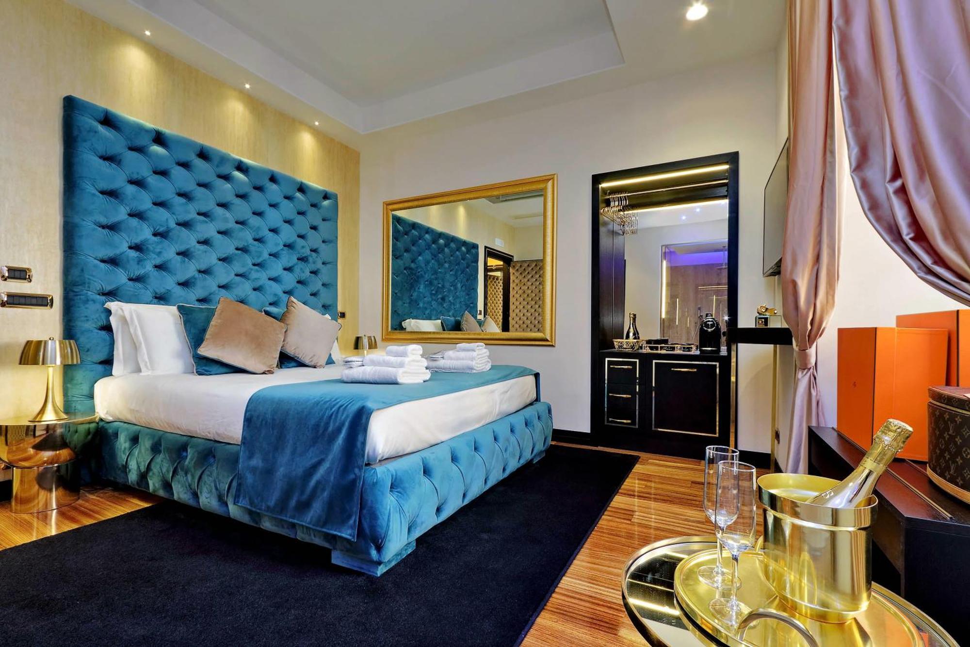 Spanish Gold Edition Apartment Rome