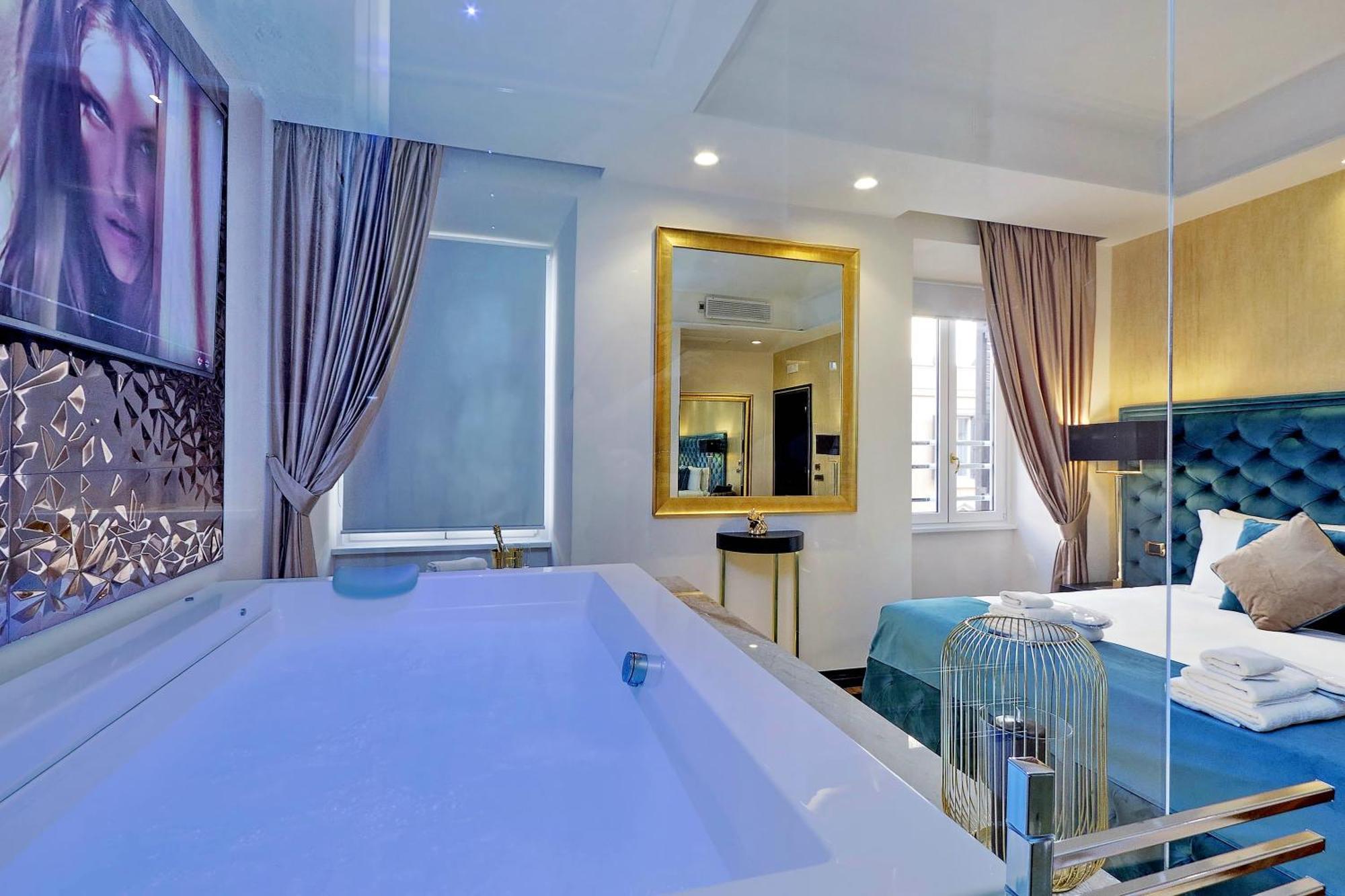 Apartment Spanish Gold Edition