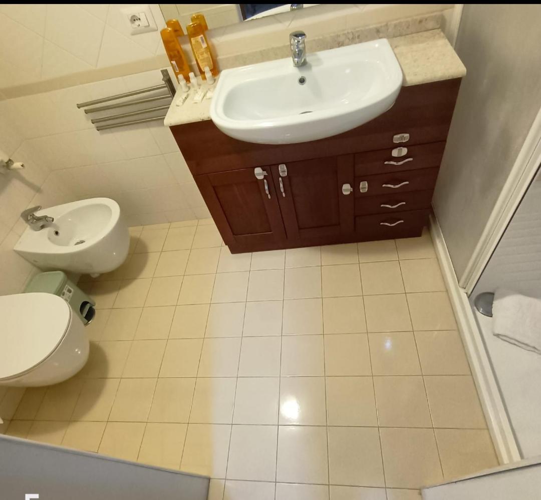Appartamento Attico Con Terrazza Santa Cecilia Roma
