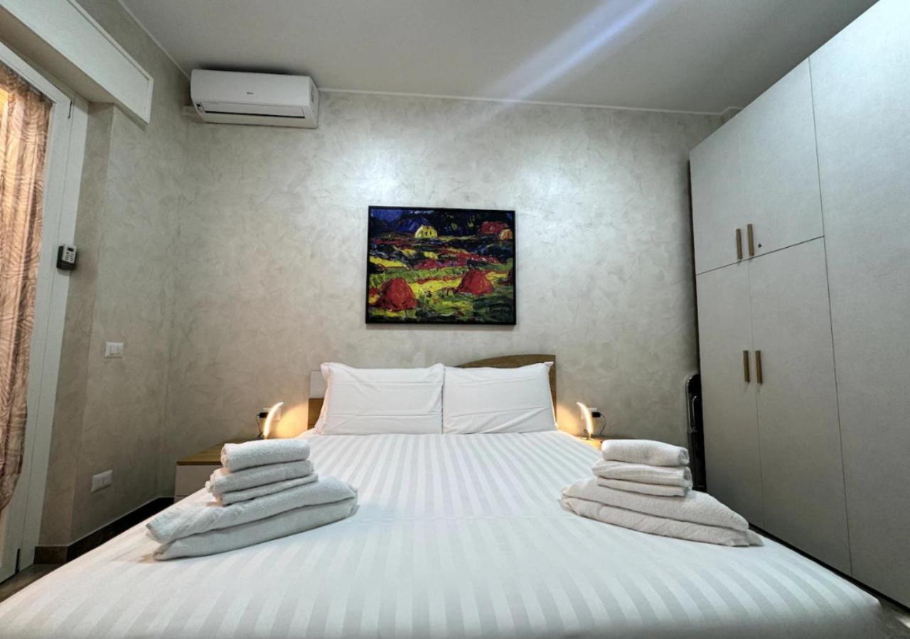 La Palmetta - Vicino Metro A Appartement Rome