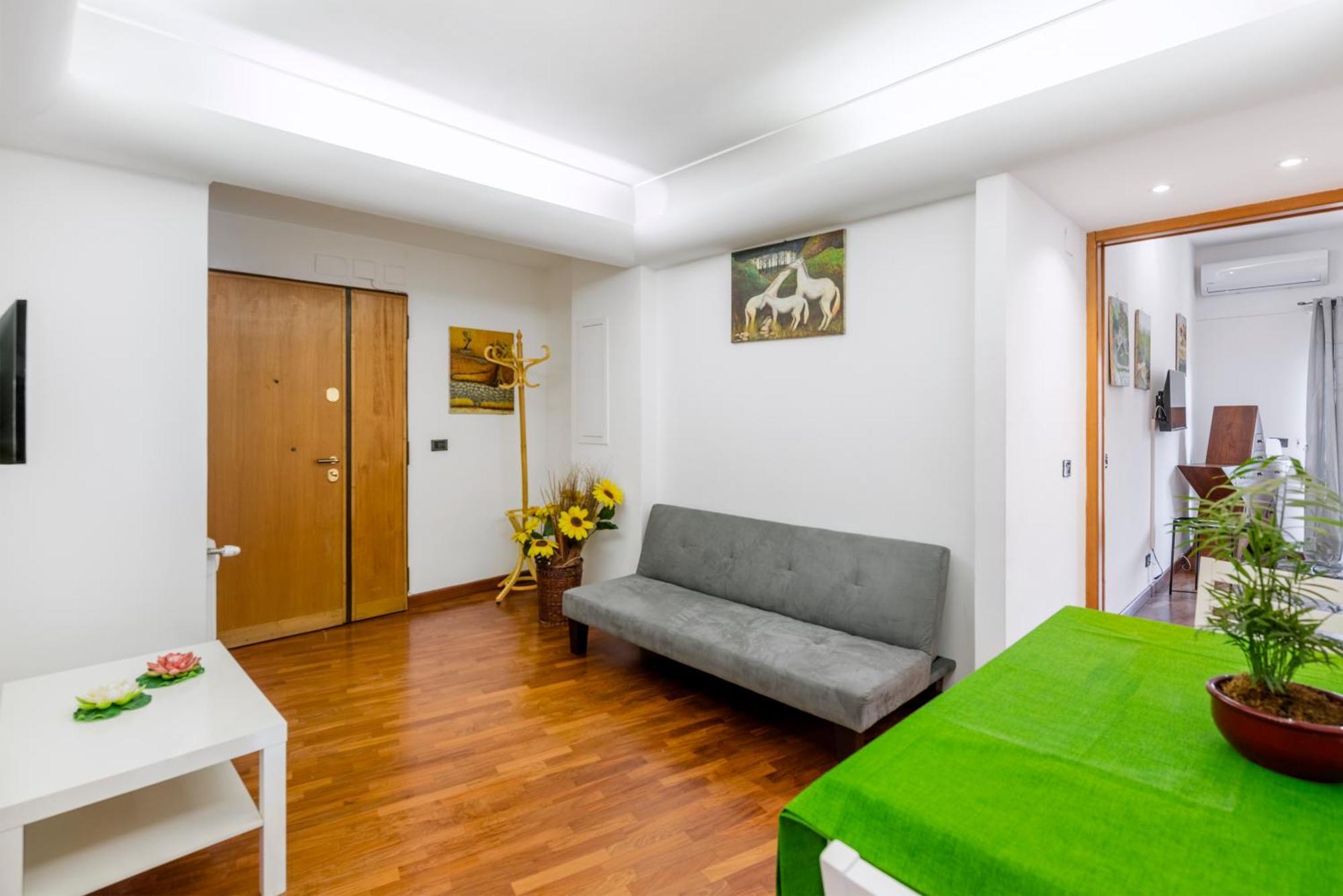 Apartment Vatican - San Pietro Station *