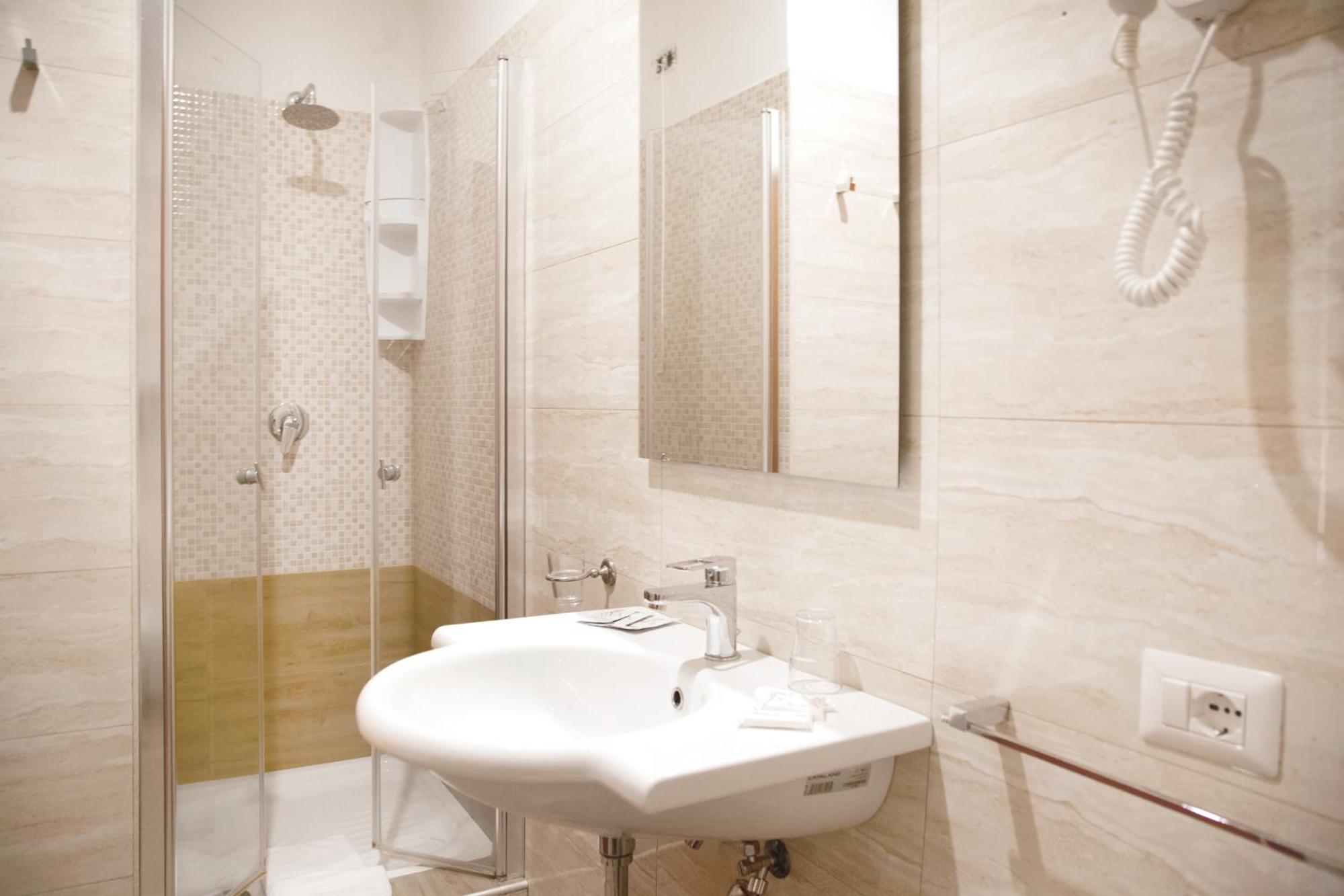 Hotel Anacapri 2*