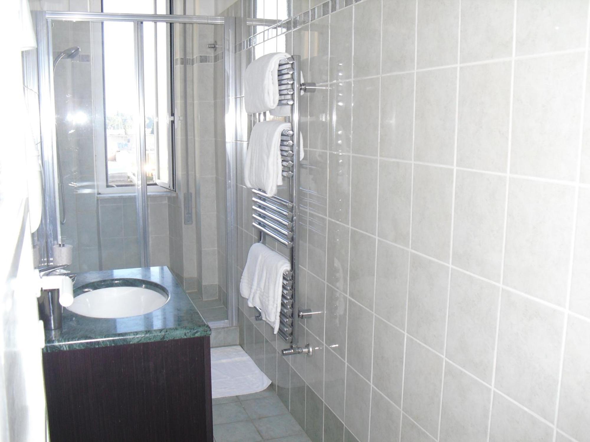 Holidays S.lorenzo New Guest house Rome