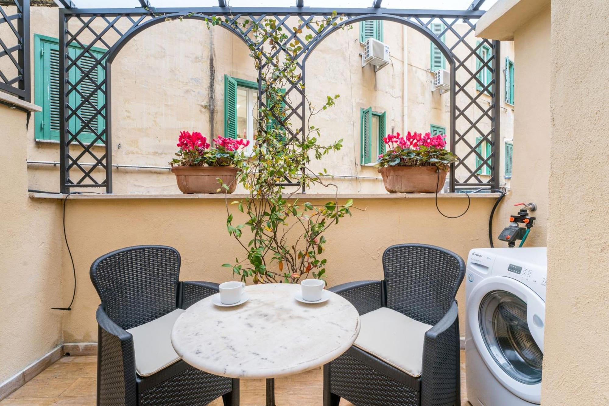 Appartement Atelier Dello Statuto, A Few Steps From Colosseo *