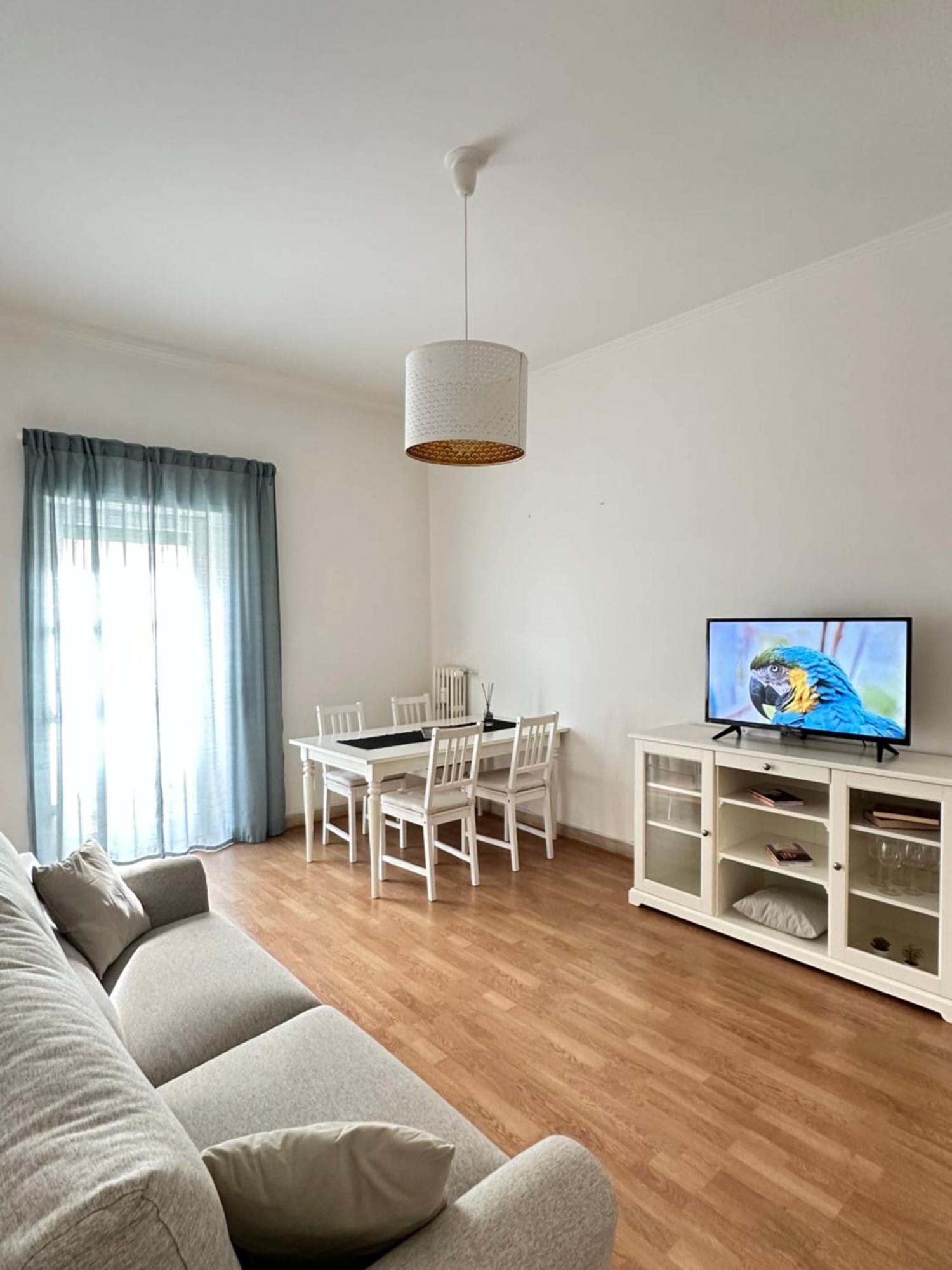 Appartement 1512 *