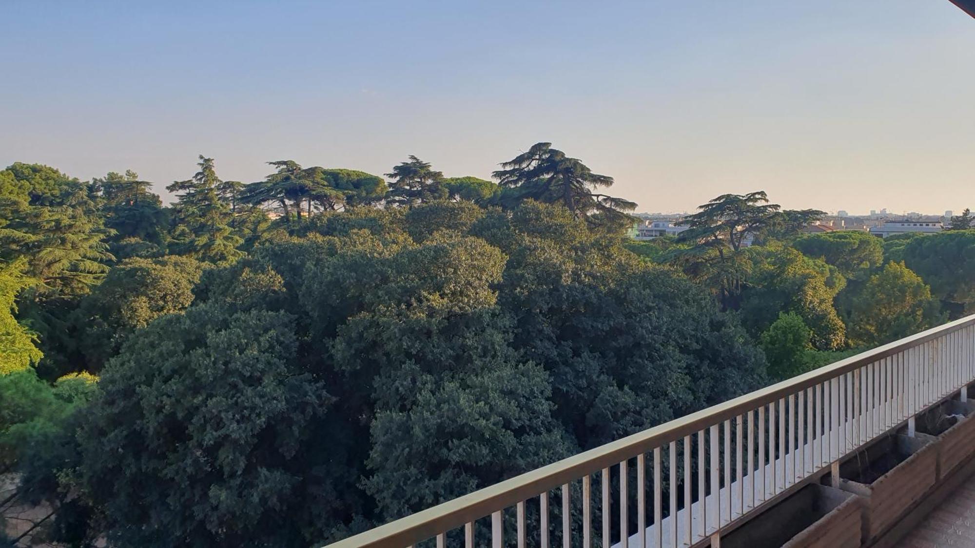 Maison d'hôtes Only For Girls - Lazzaroni House Garden Rome