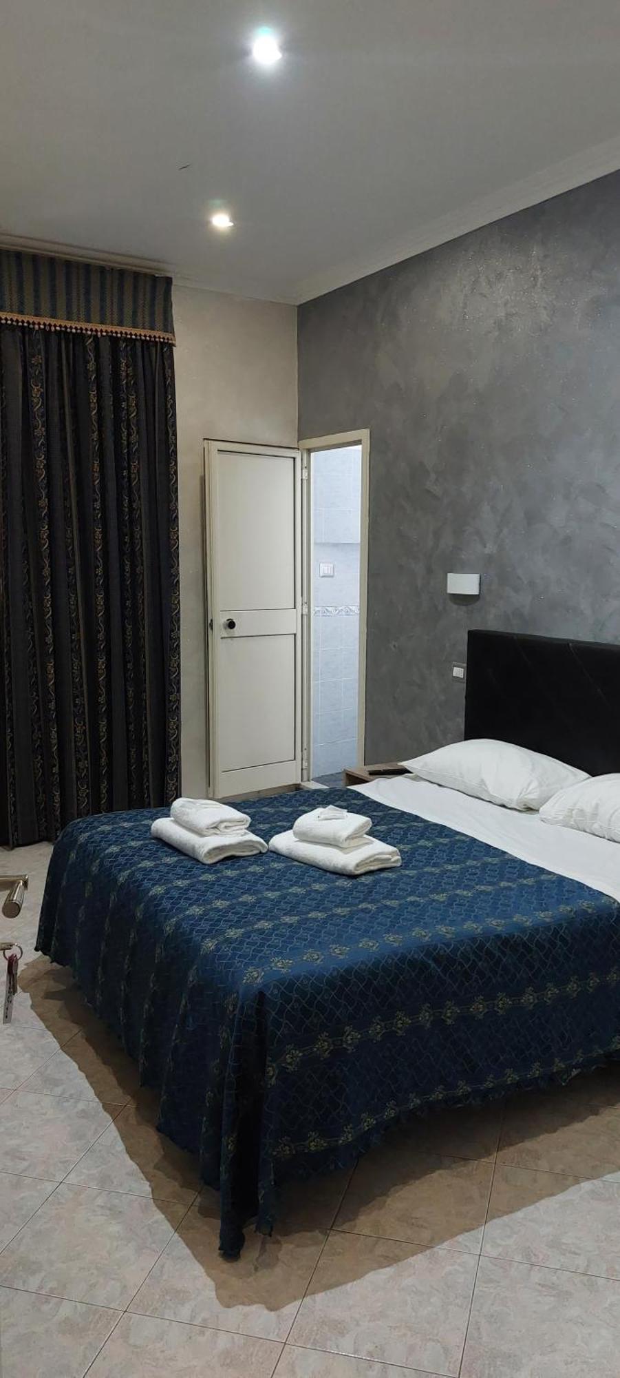 Hotel Planet Rome