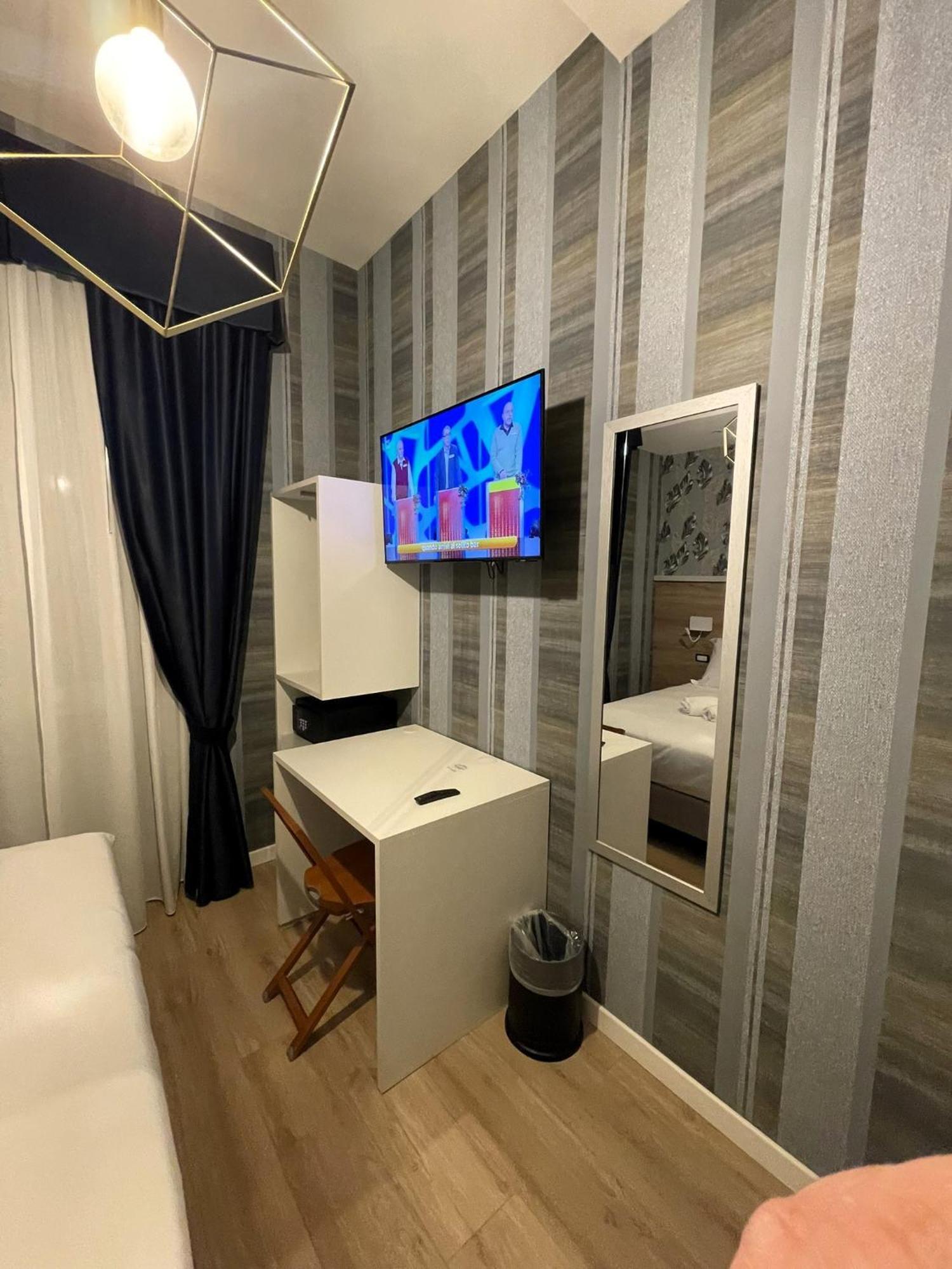 Hotel Rome's Gloria