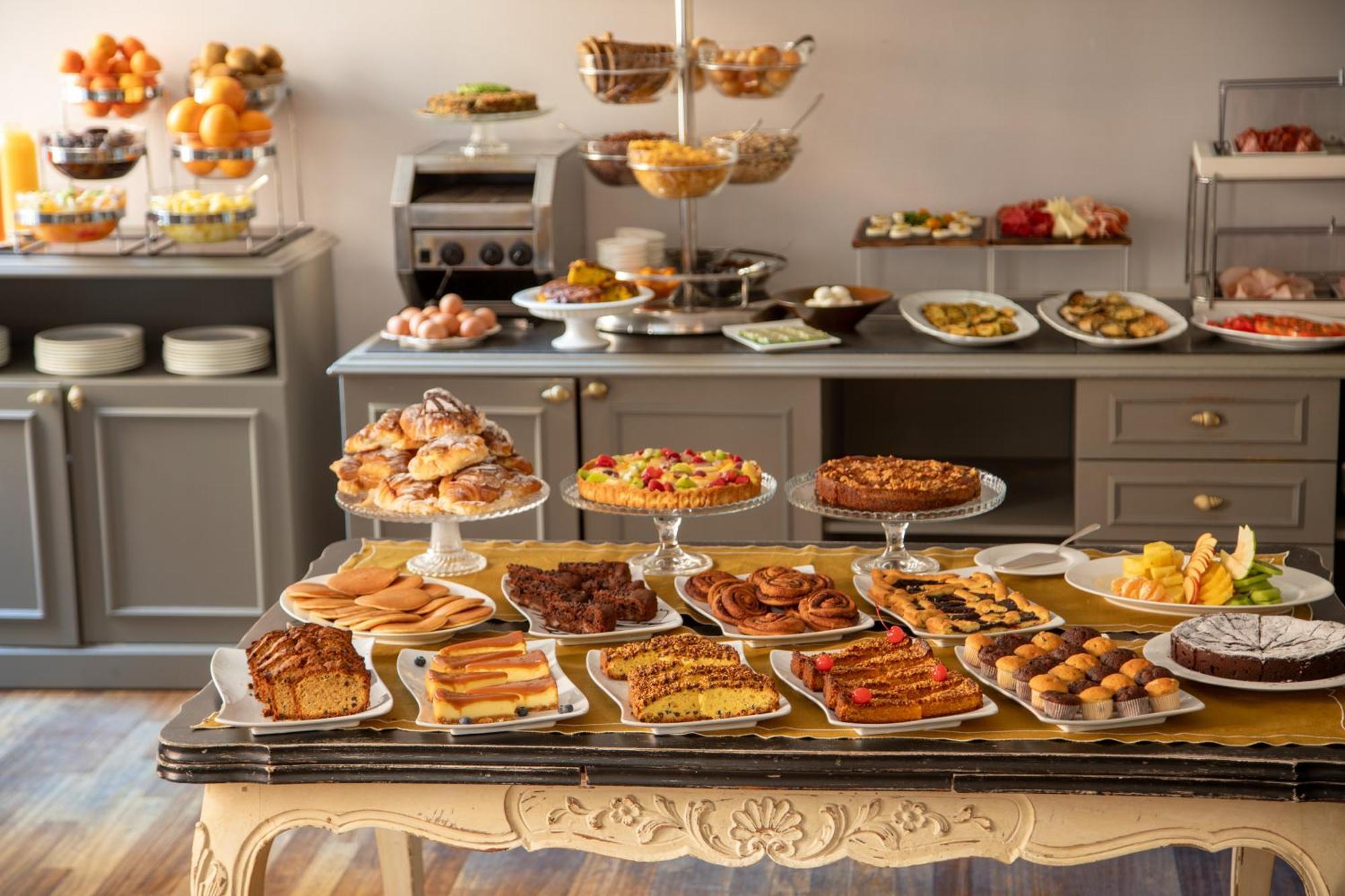 Mozart Hotel 4*
