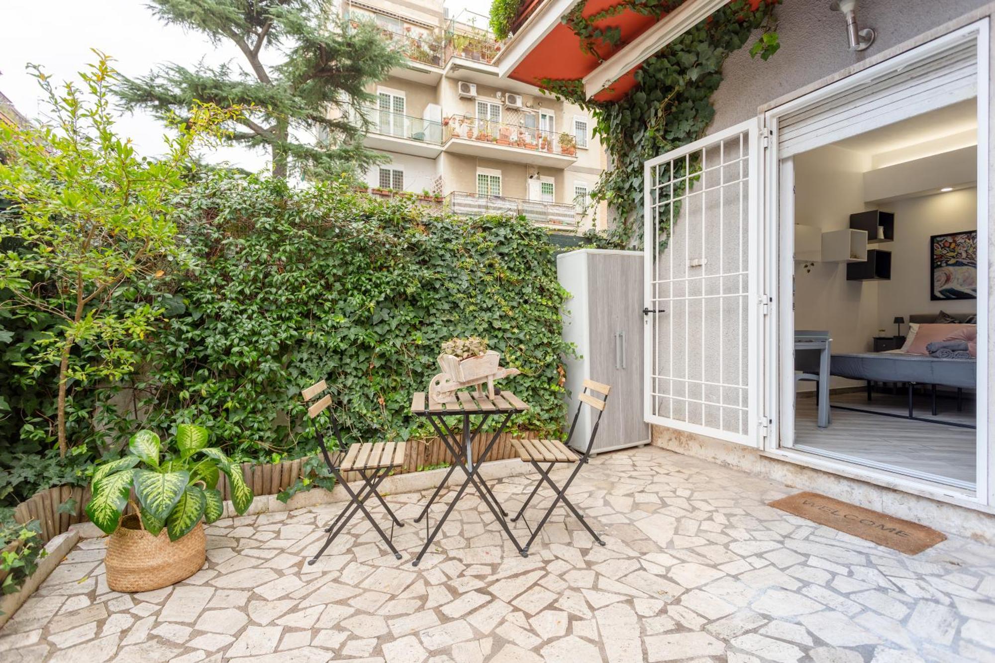 Homes - Portuense 21 - With Little Private Garden * Roma