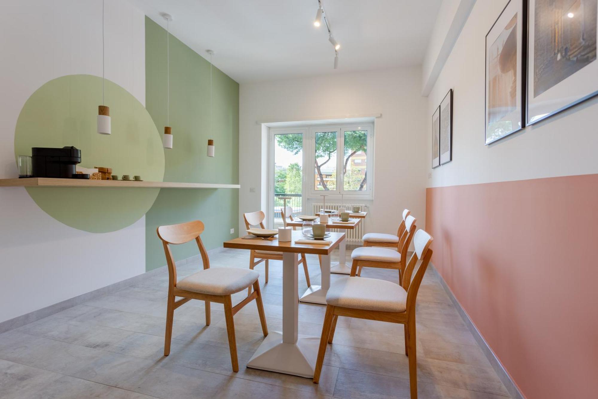 633 Appia Design * Rome