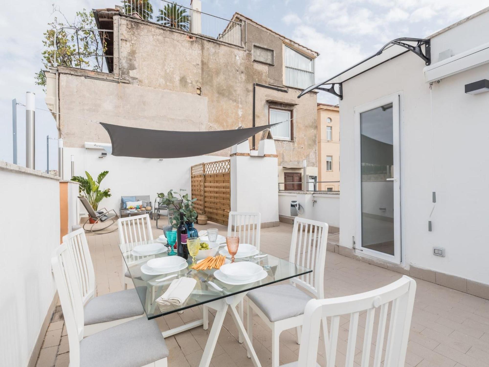 Appartement The Best Rent - Beautiful With Terrace Near Colosseo Rome