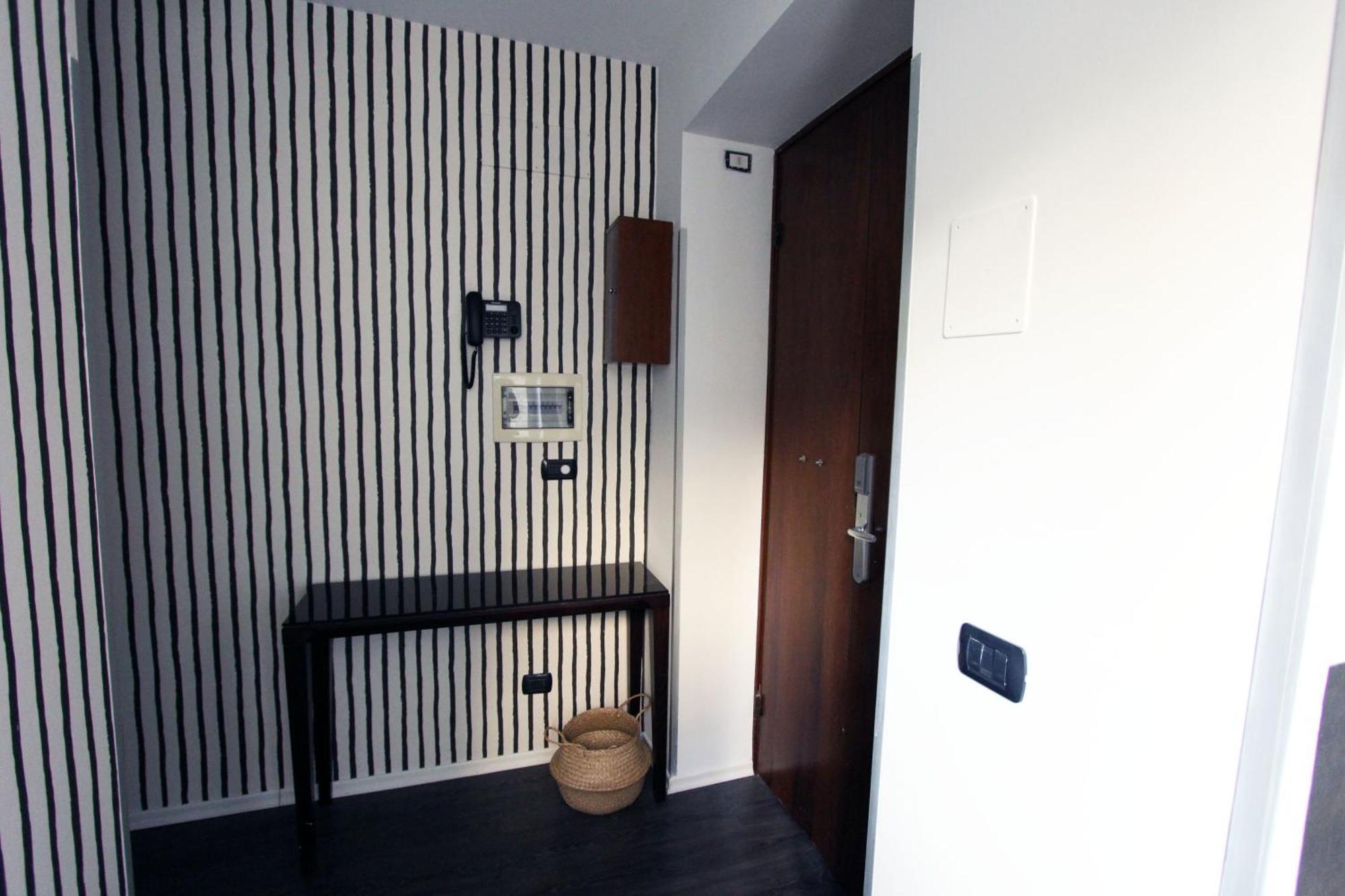 Avignonesi Flat Rome