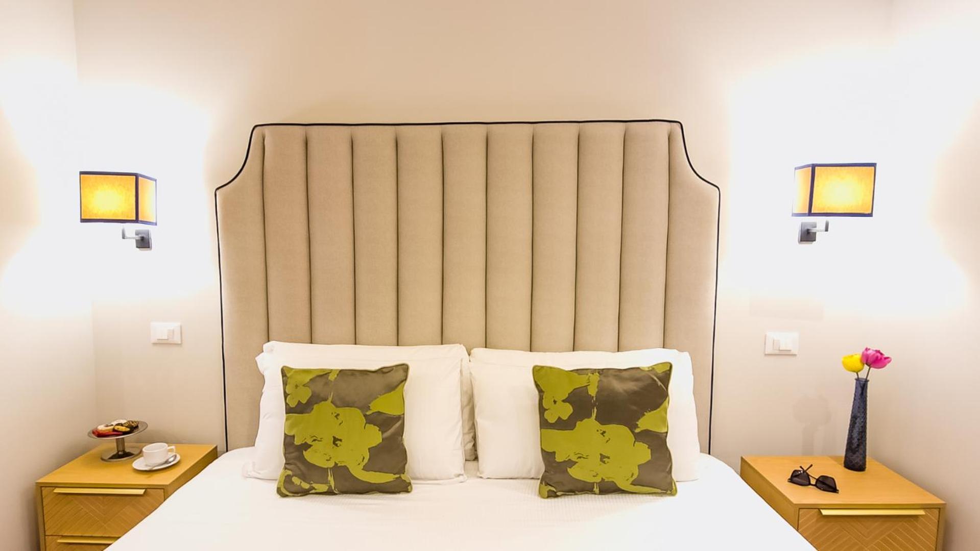 Hotel Navona Colors