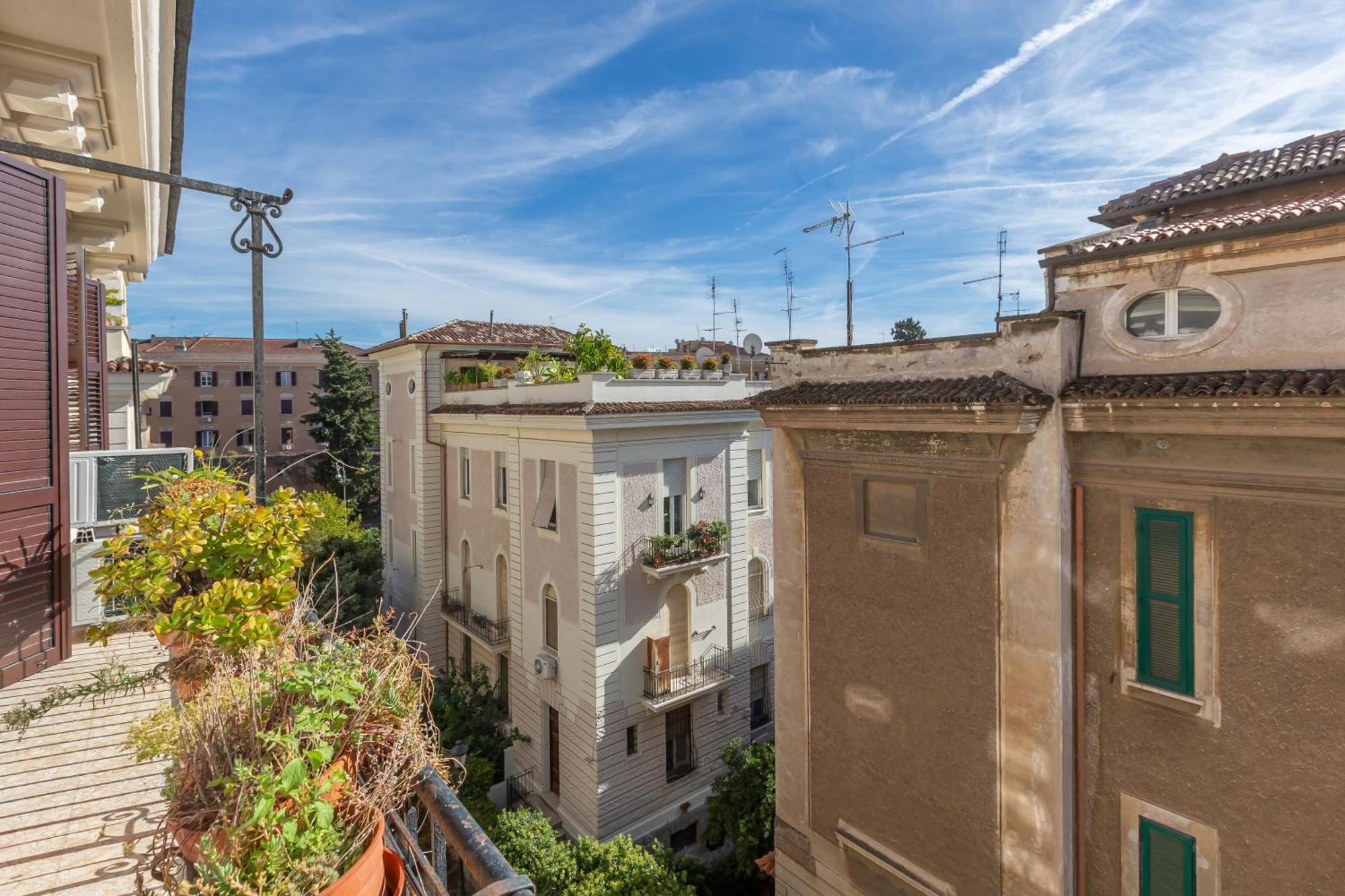 Aqua Claudia And Anio Novus Rome
