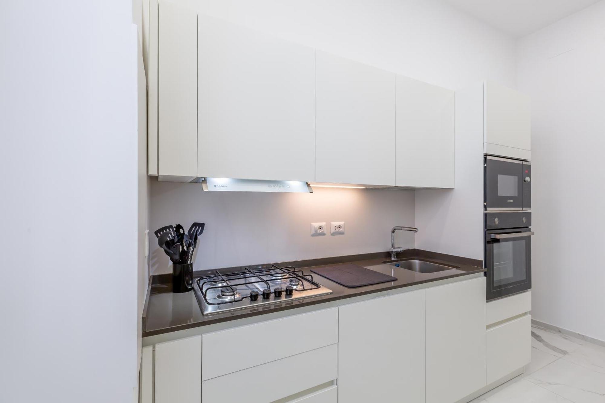Aqua Claudia And Anio Novus Apartment *