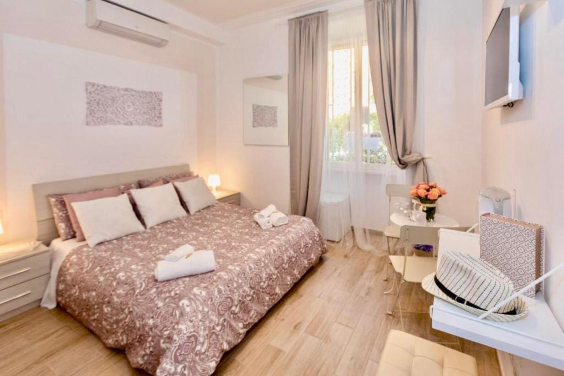 Lovely Nights - Luxury Guest house