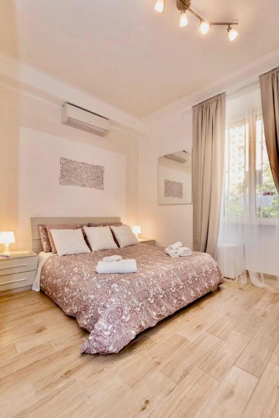 Lovely Nights - Luxury Guest house *