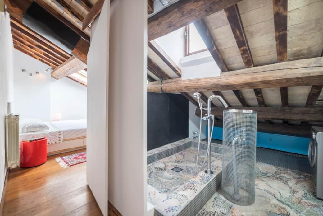 Pantheon Charming Penthouse Apartment *
