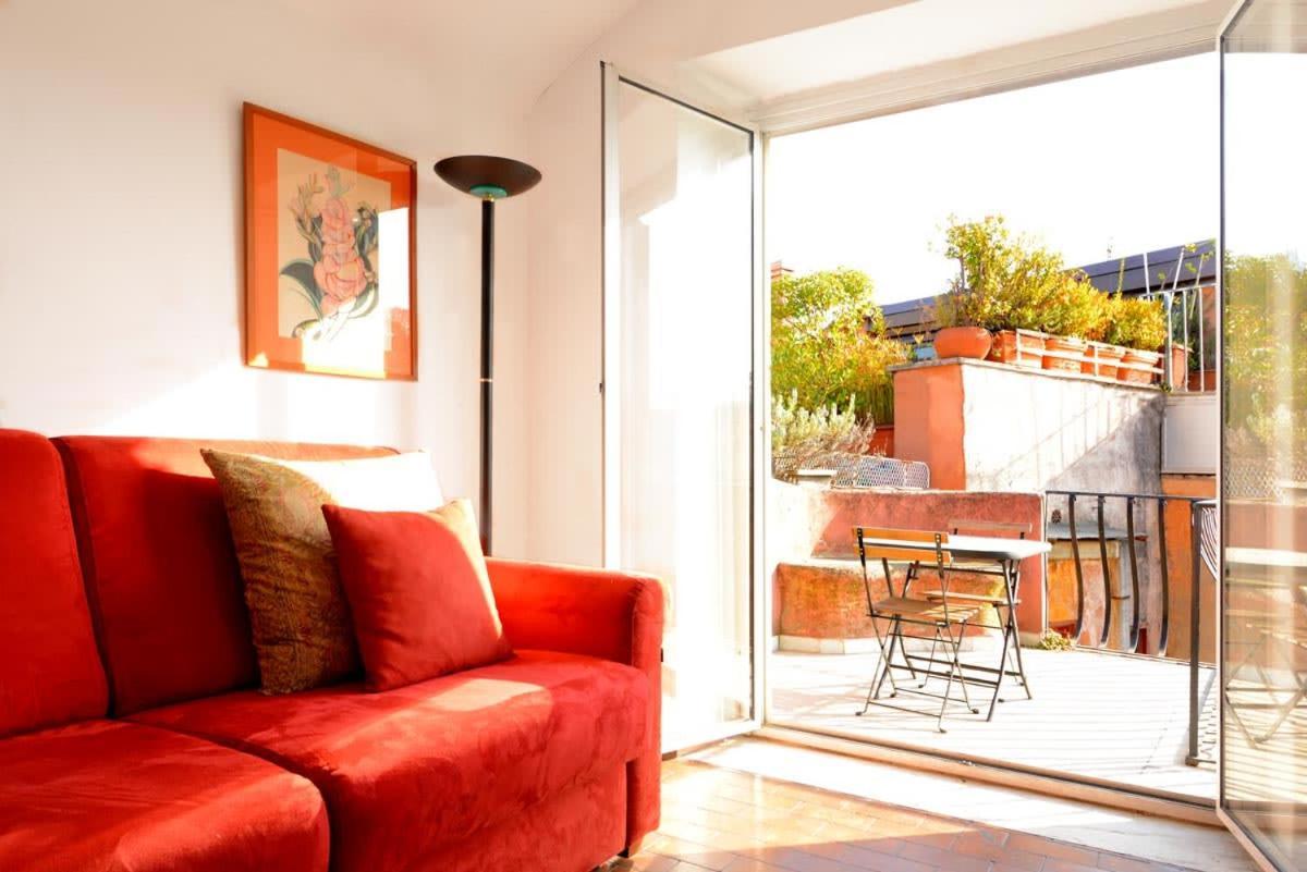 Trilussa Terrace Penthouse Apartment *