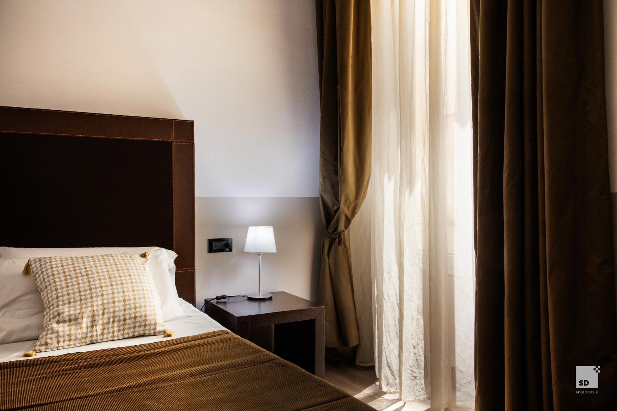 Boutique Nazionale 3* Roma