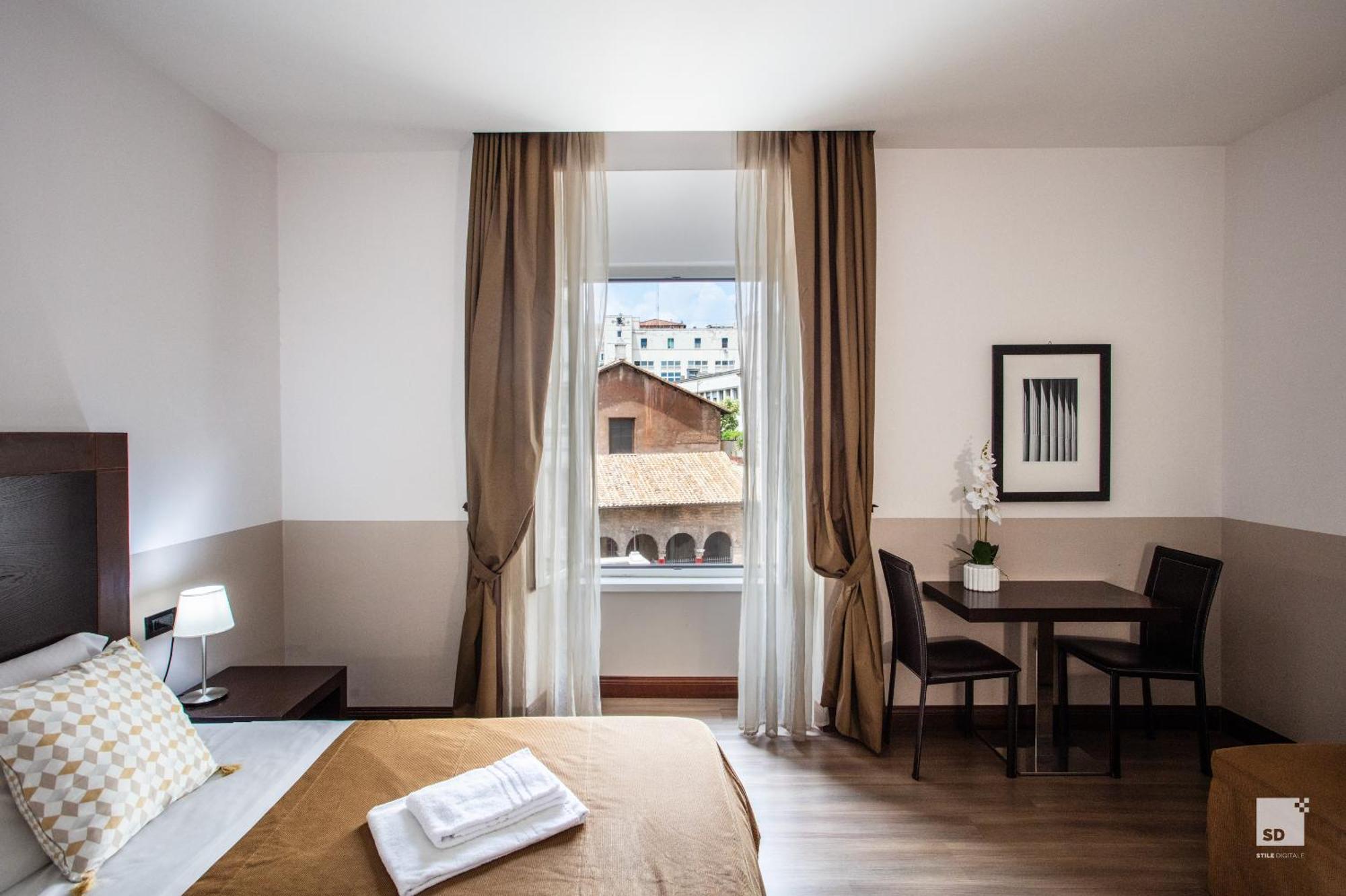 Boutique Nazionale Hotel Roma