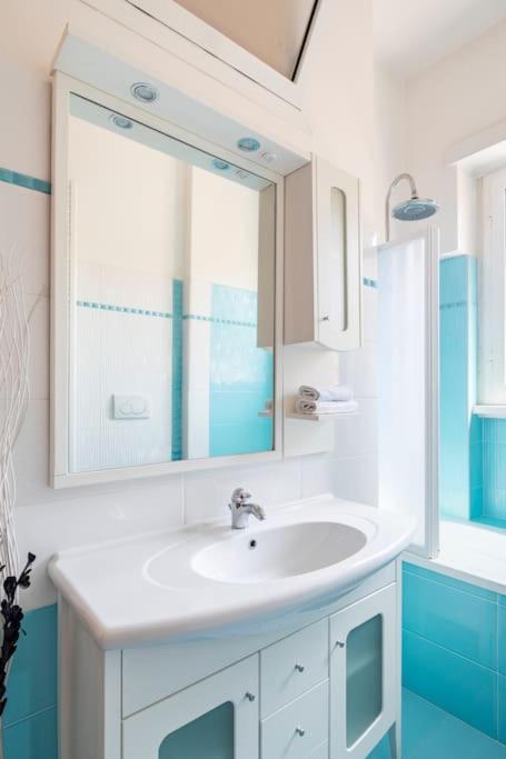 Apartment Casa Angelina Con 3 Da Letto Rome