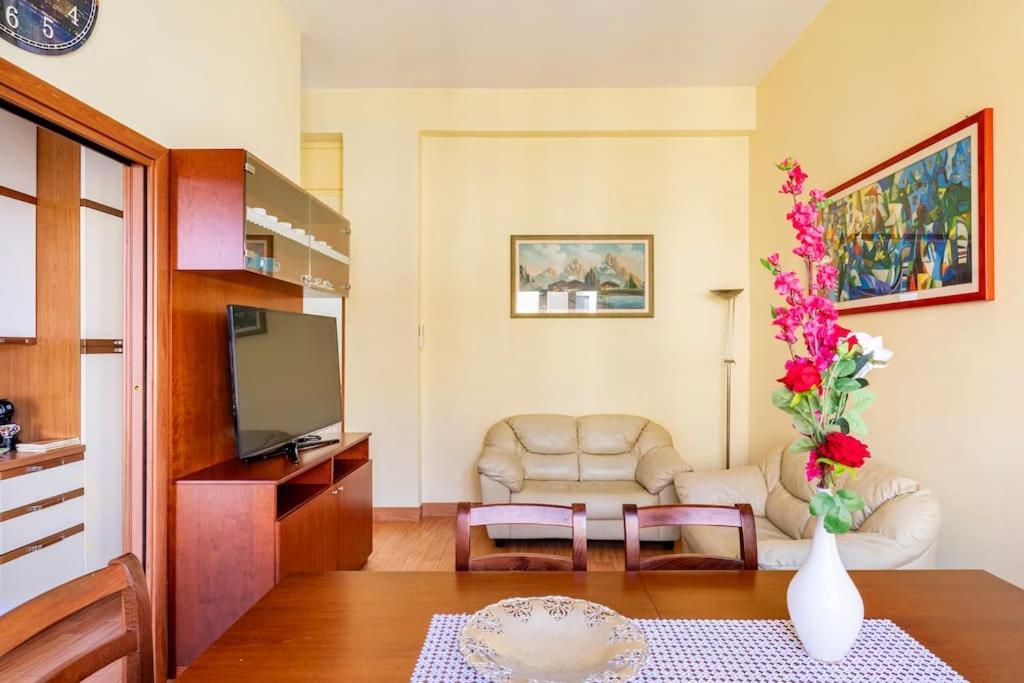 Casa Angelina Con 3 Da Letto Apartment