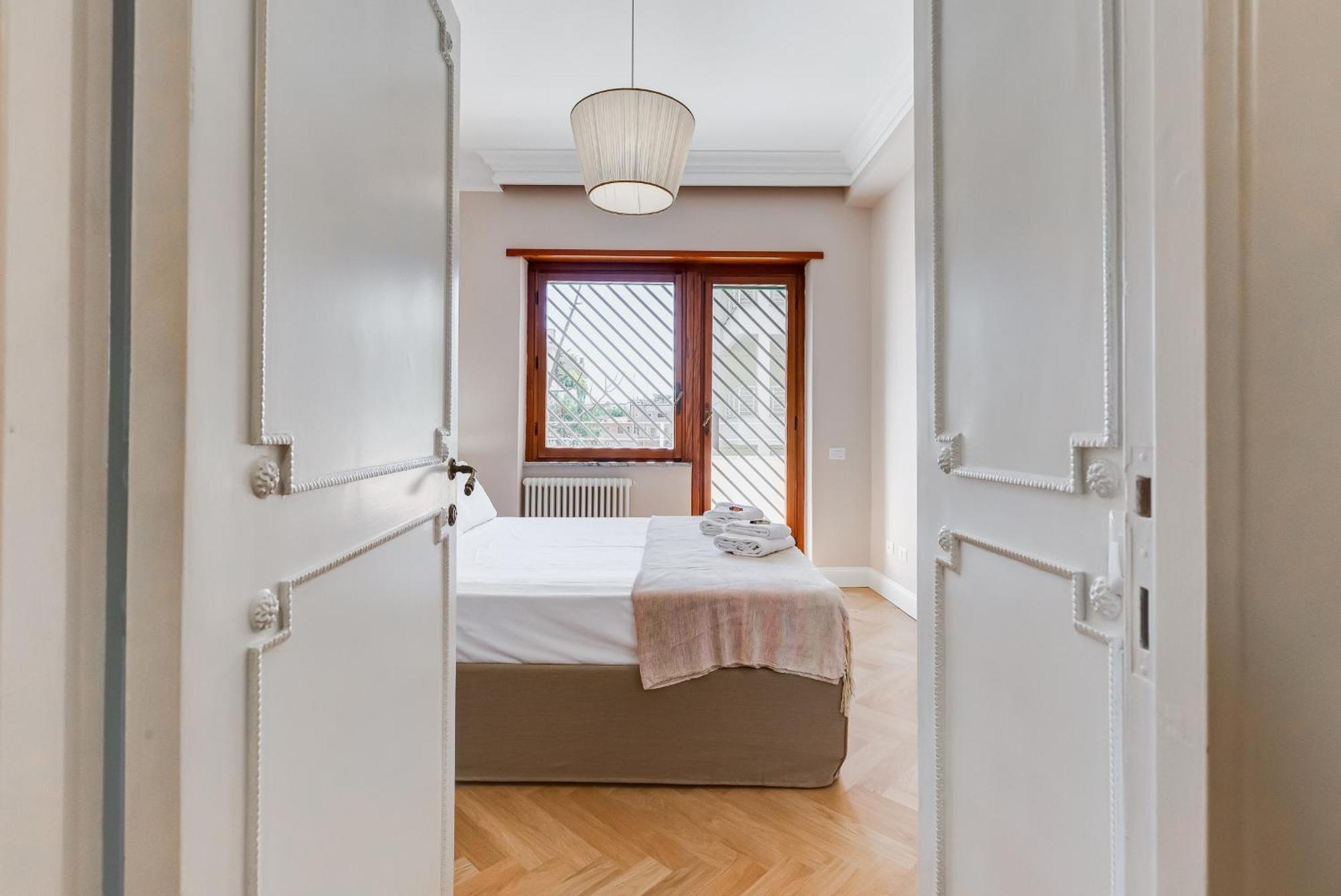 Bmga L Chic And Charm 3bdr Apt In Coppede District * Rome