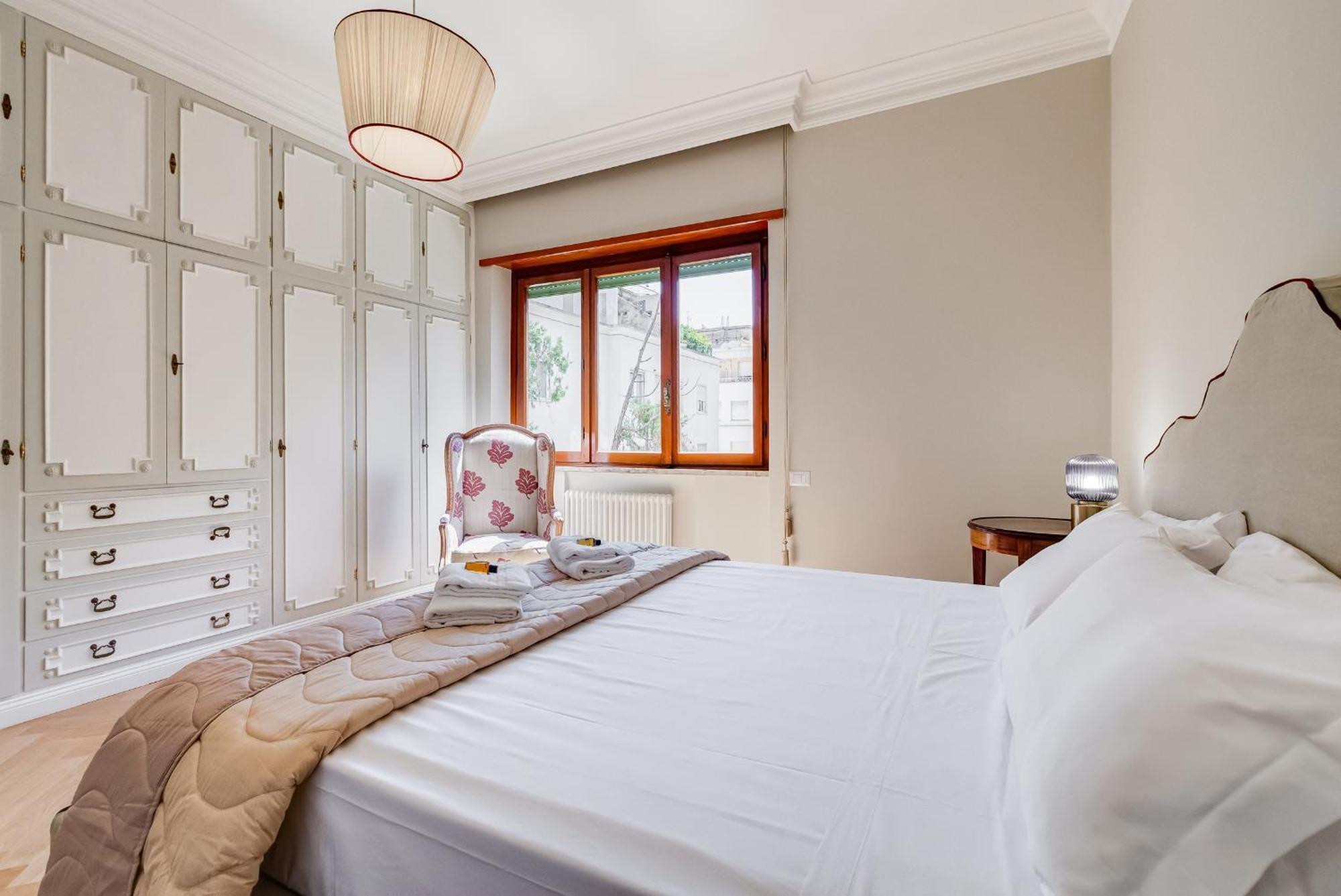 Bmga L Chic And Charm 3bdr Apt In Coppede District Apartment