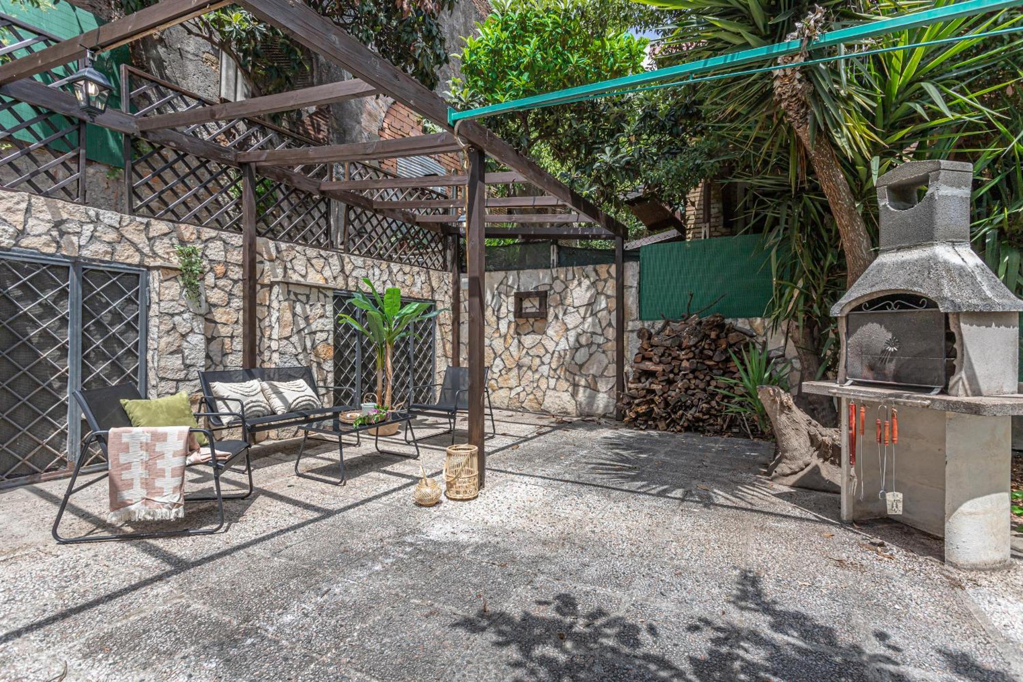 Bbhome Domus Aquae Inside Of Appia Antica Park * Roma