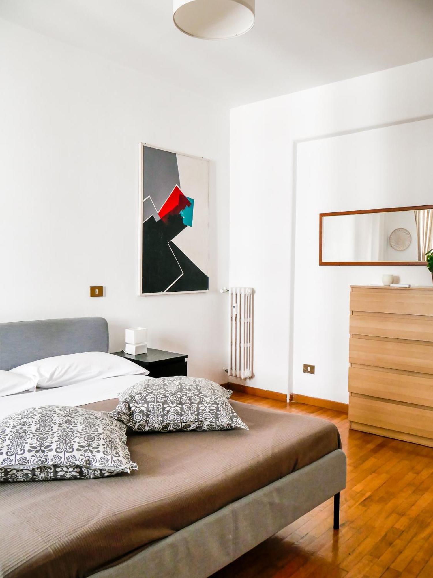 Modern 1 Bedroom Near Metro Appartement Rome