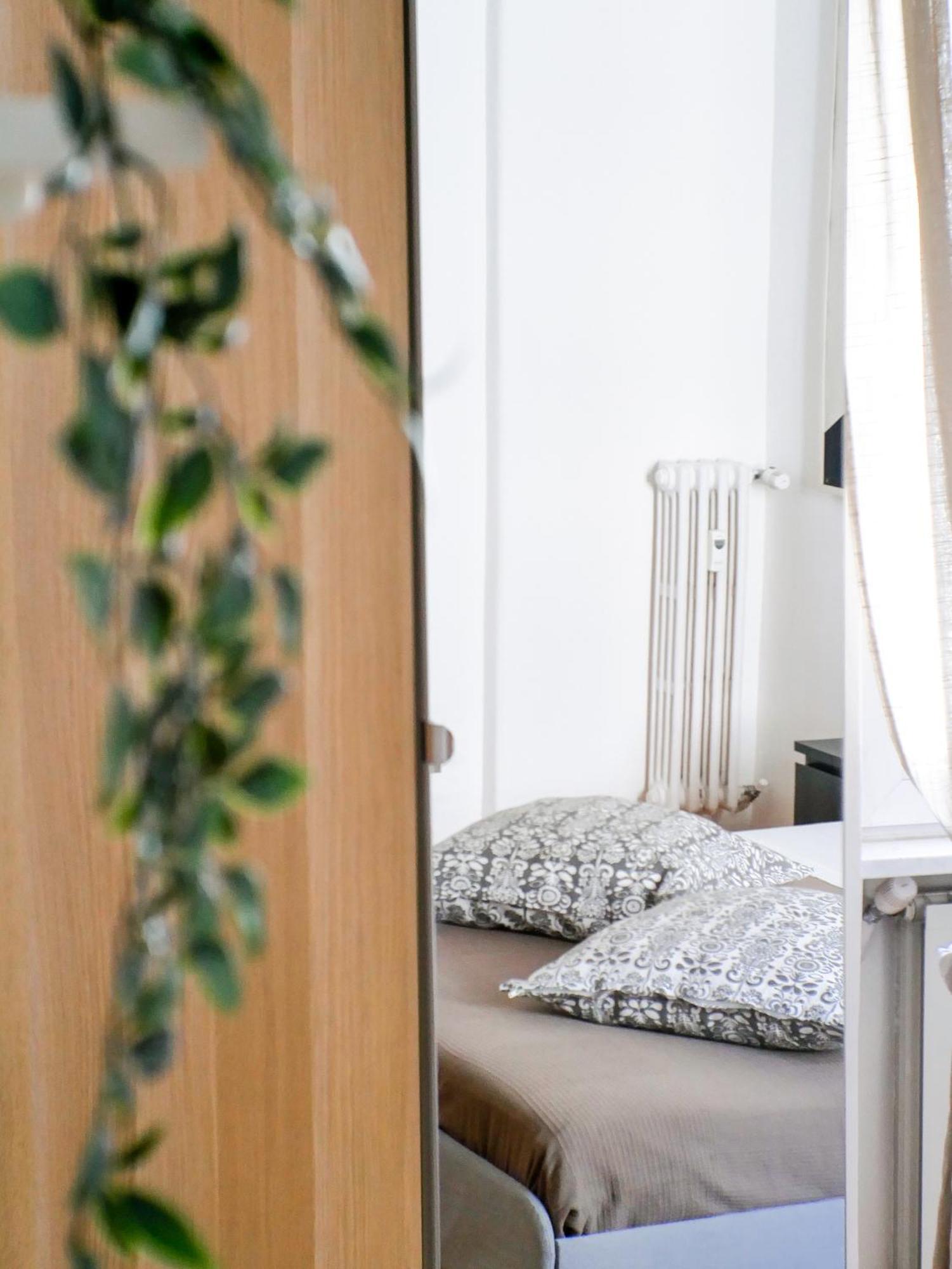 Modern 1 Bedroom Near Metro Appartement