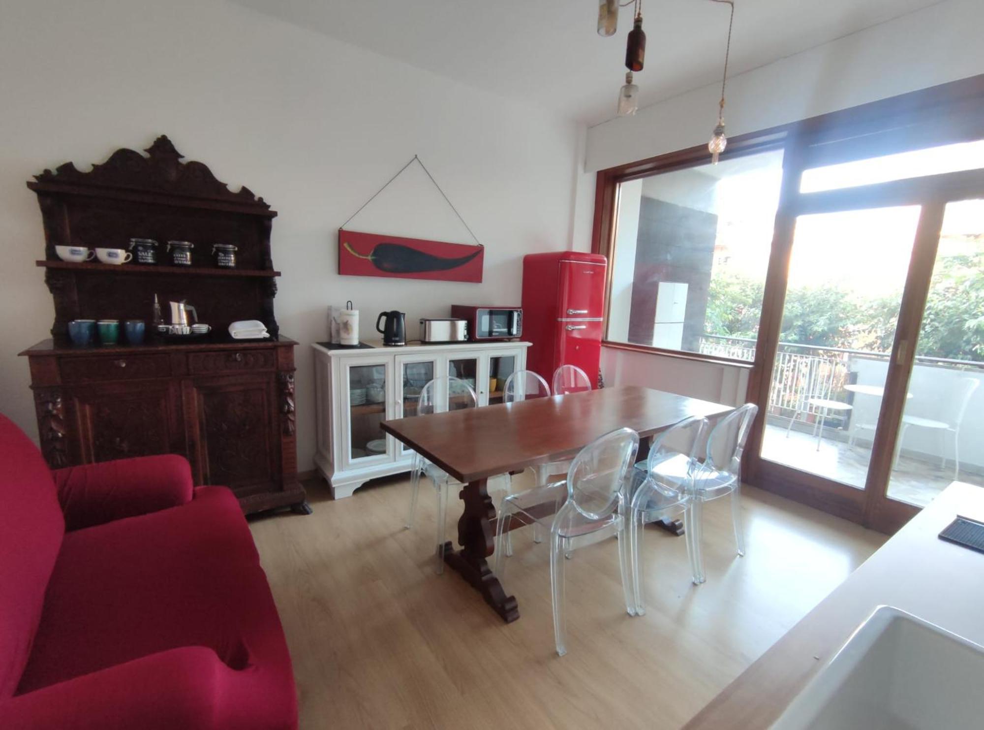 Vanity - 4 Bedrooms With 4 Bathrooms - Ac & Wifi