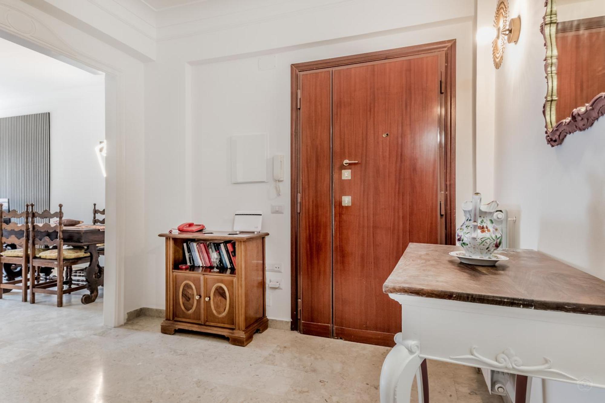 Garbatella Elegant Apartment *