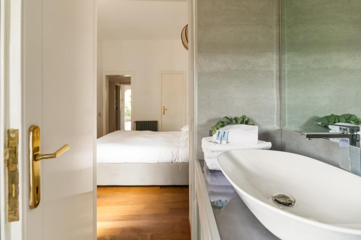 Trilussa Stylish Penthouse Roma
