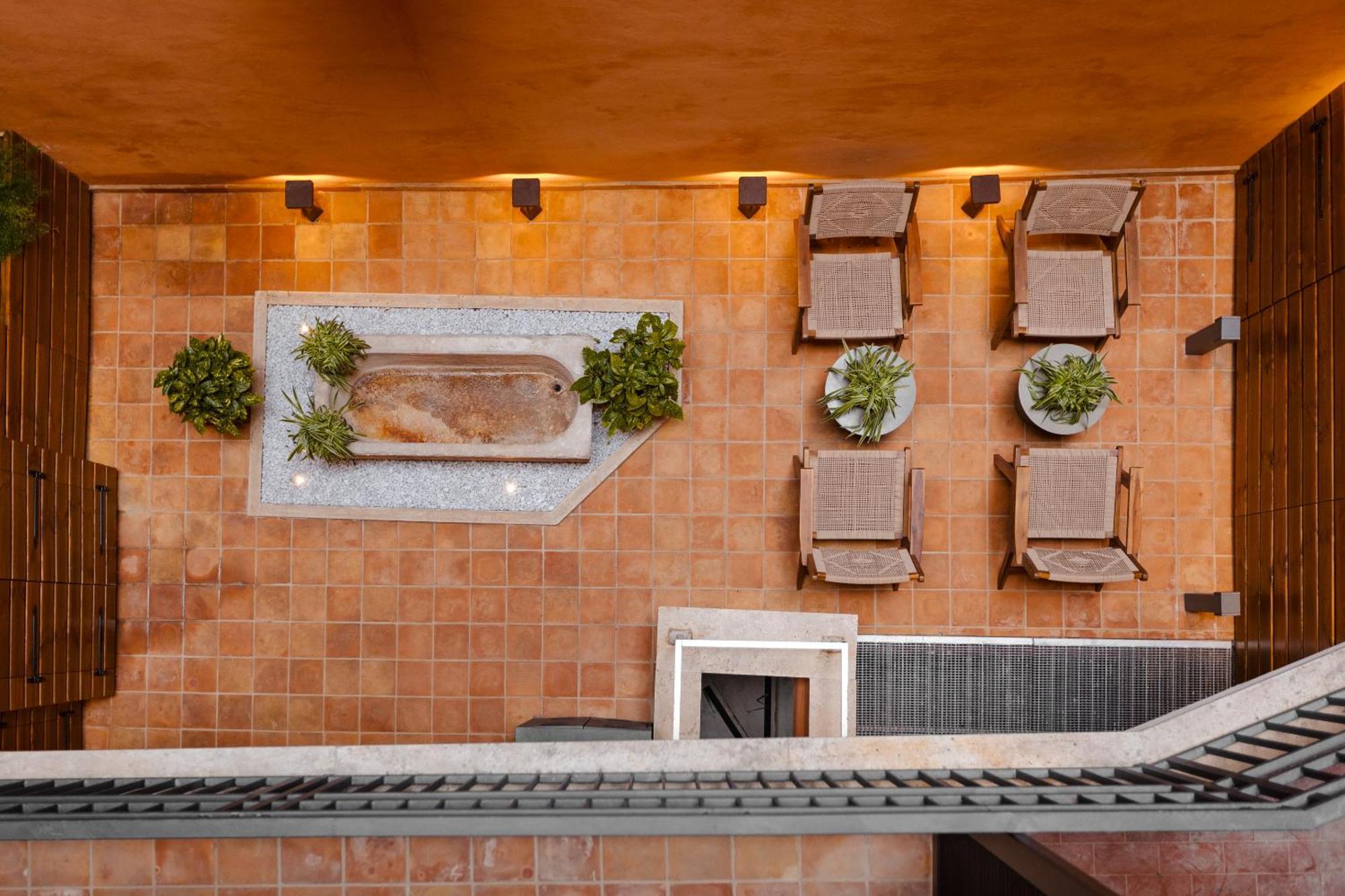 Sonder Antinoo Aparthotel *