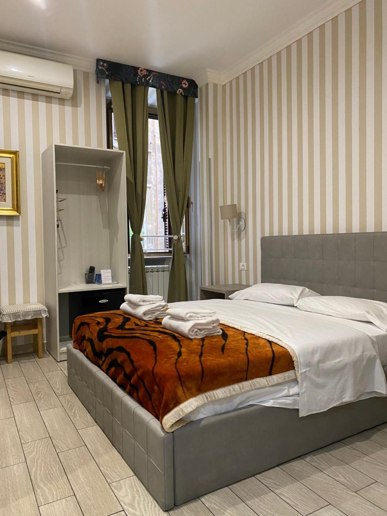 Gasthuis Orange 2*